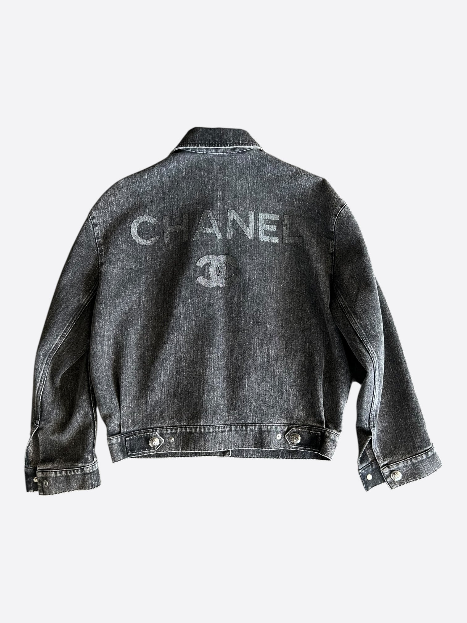 Chanel Grey CC Logo Denim Women's Jacket – Savonches