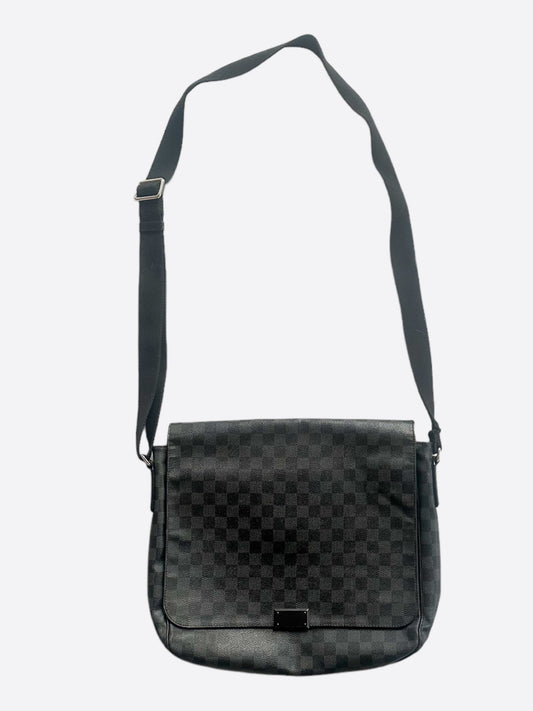 Louis Vuitton Damier Graphite District Messenger