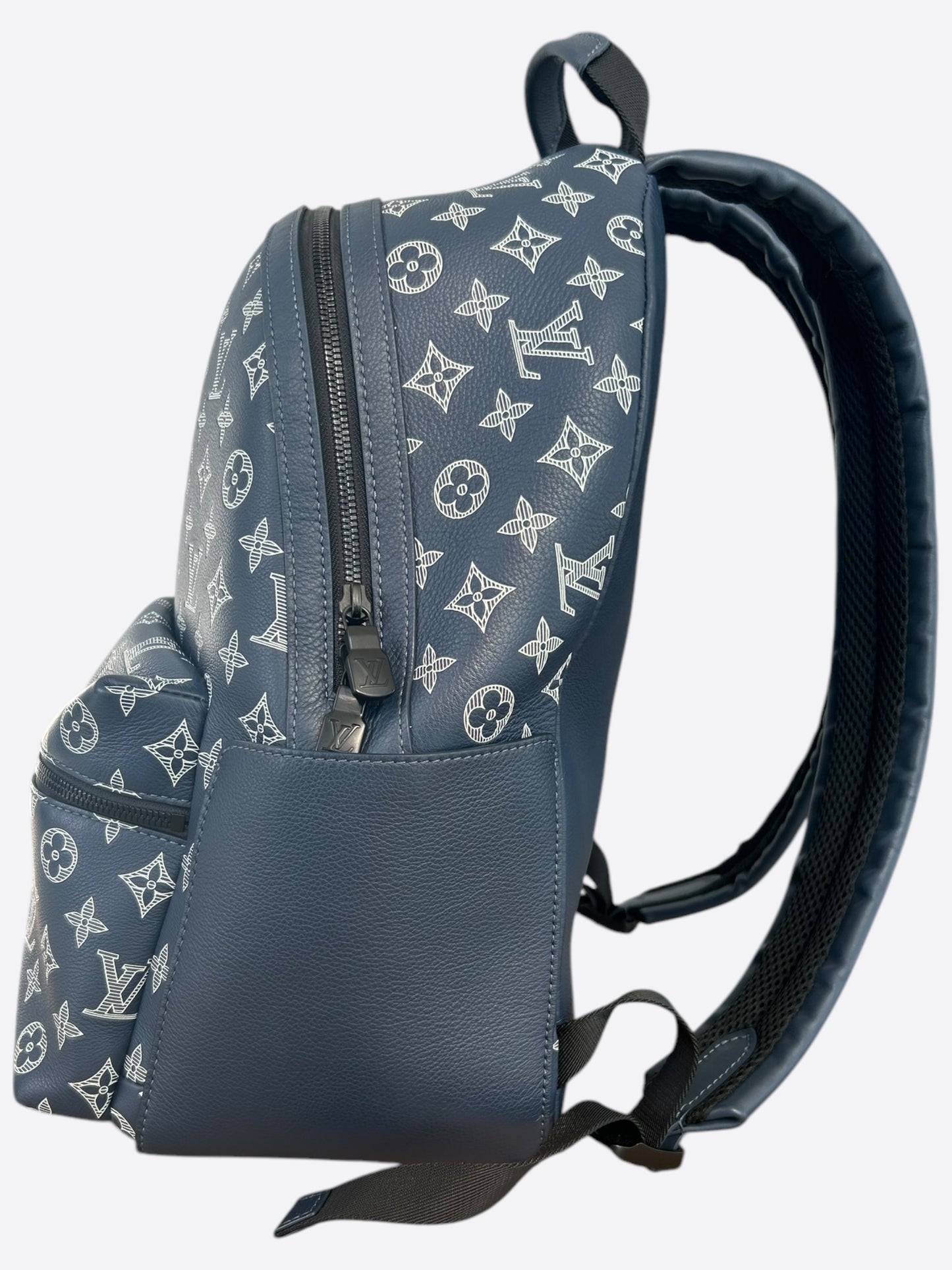 Louis Vuitton Navy & White Monogram Discovery Backpack