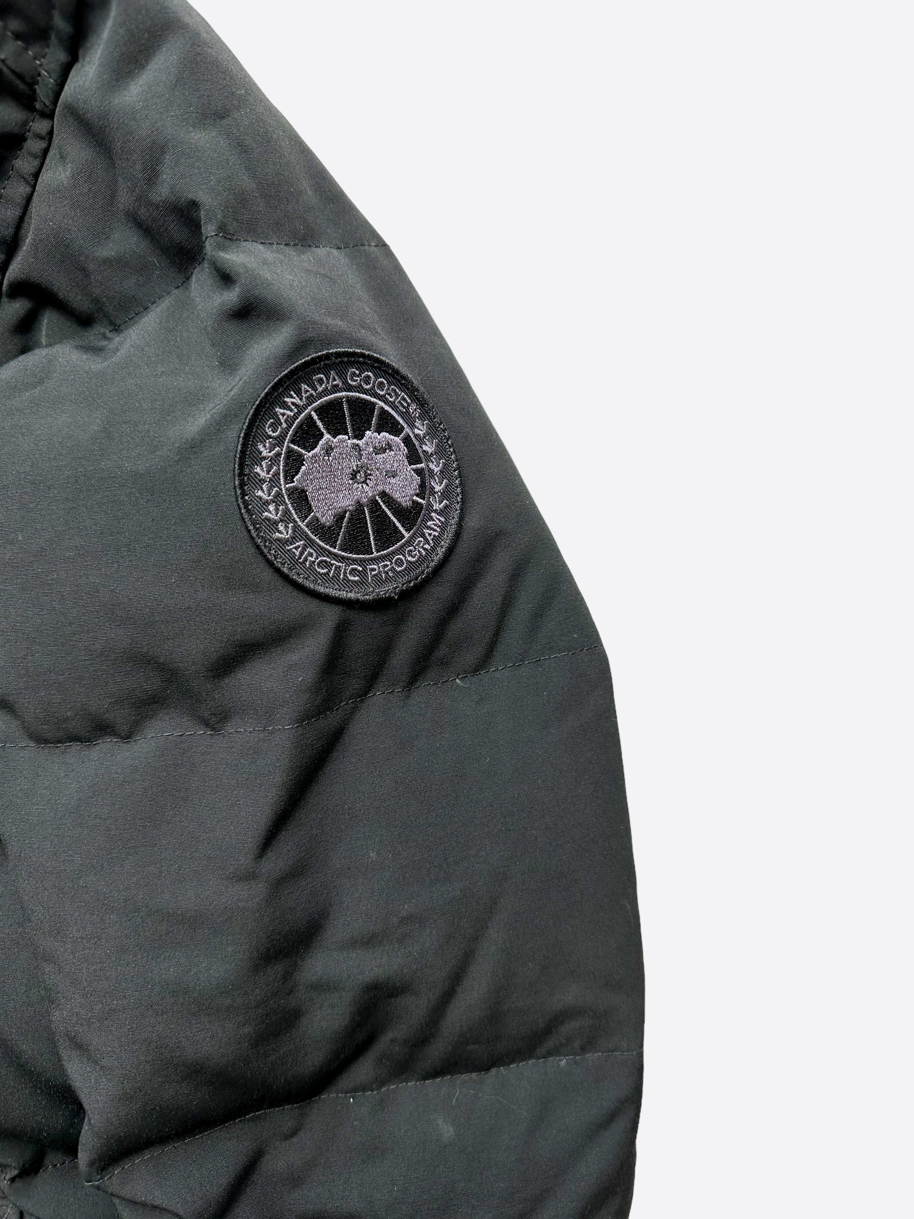 Canada goose carson black on sale label