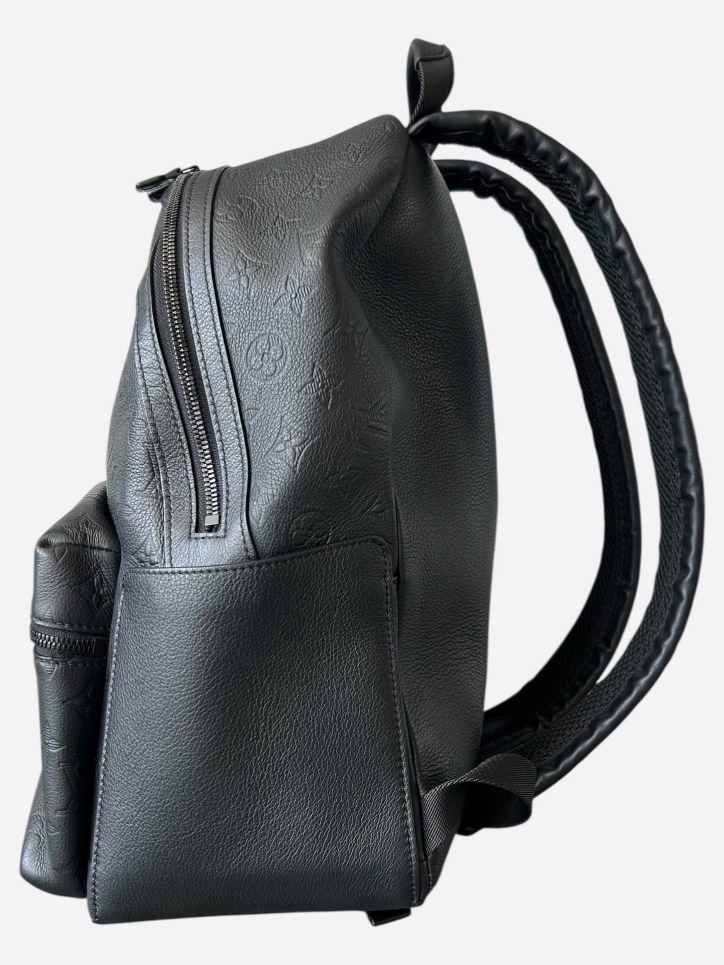 Louis Vuitton Black Shadow Monogram Discovery Backpack