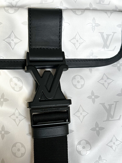 Louis Vuitton White & Black Monogram Mountain Backpack