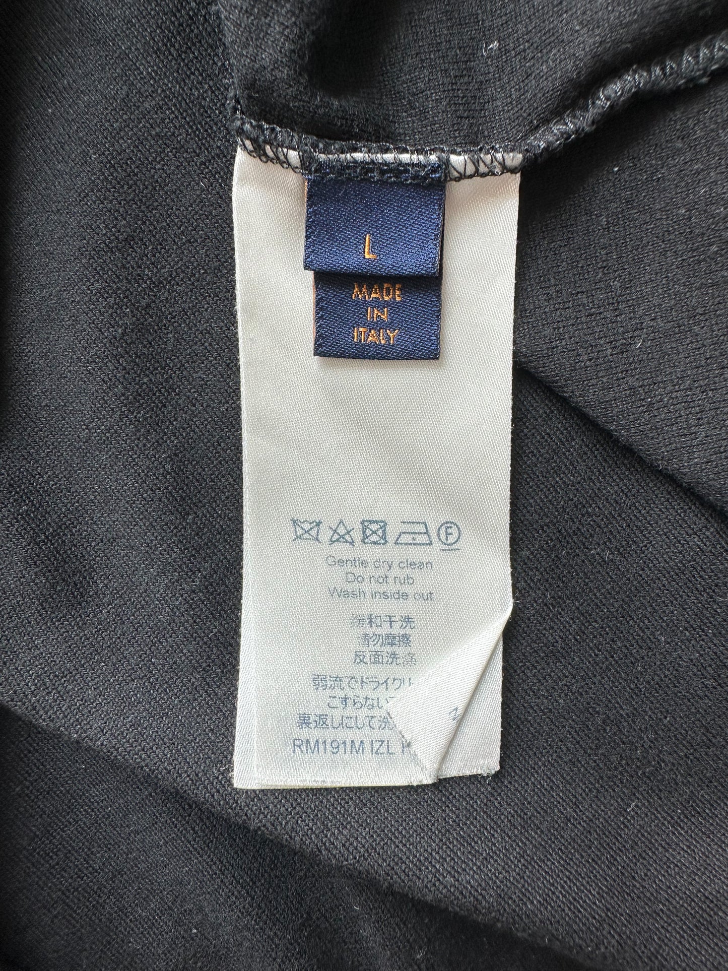 Louis Vuitton Black Space Applique Logo T-Shirt – Savonches