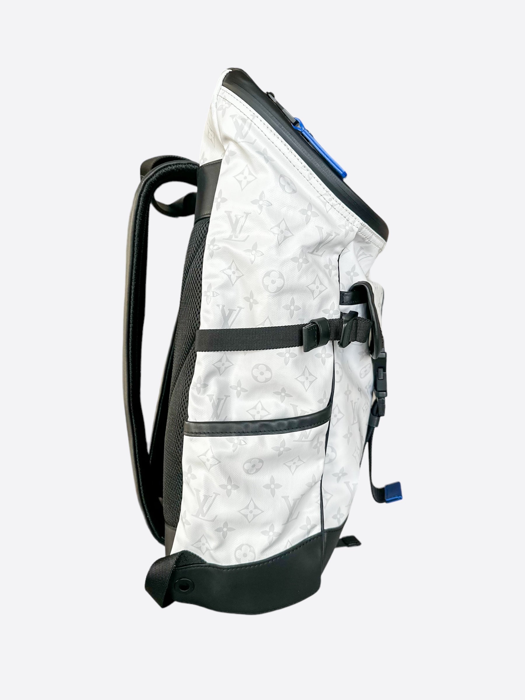 louis vuitton 2054 mountain backpack Louis Vuitton White & Black Monogram Mountain Backpack – Savonches