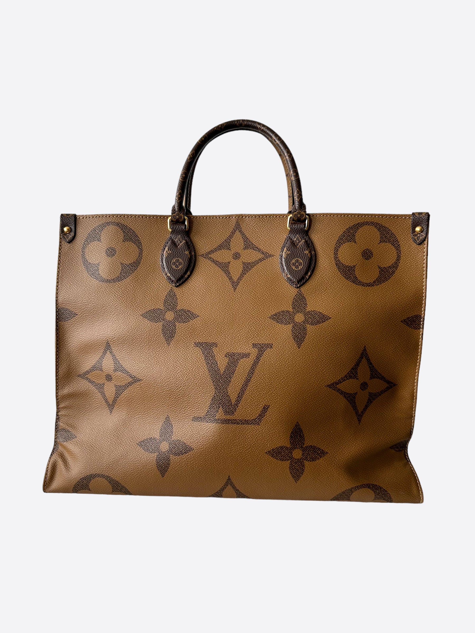 Louis Vuitton OnTheGo Tote Bag in Giant Reverse Monogram | Dearluxe