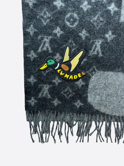 Louis Vuitton Nigo Grey Giant Damier Monogram Scarf