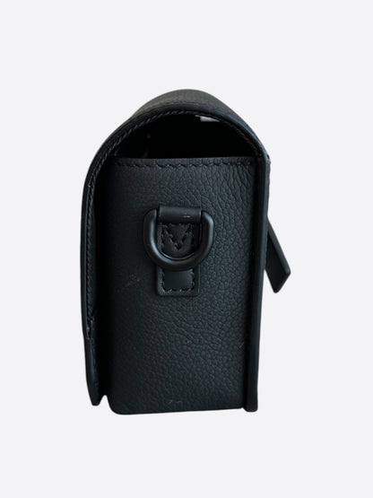 Louis Vuitton Black Aerogram Fastline Wearable Wallet