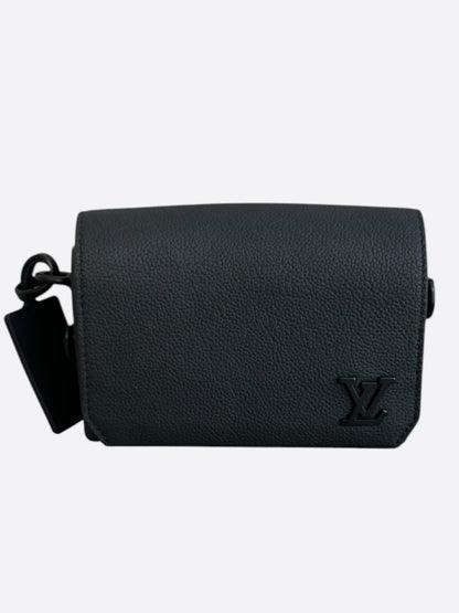 Louis Vuitton Black Aerogram Fastline Wearable Wallet