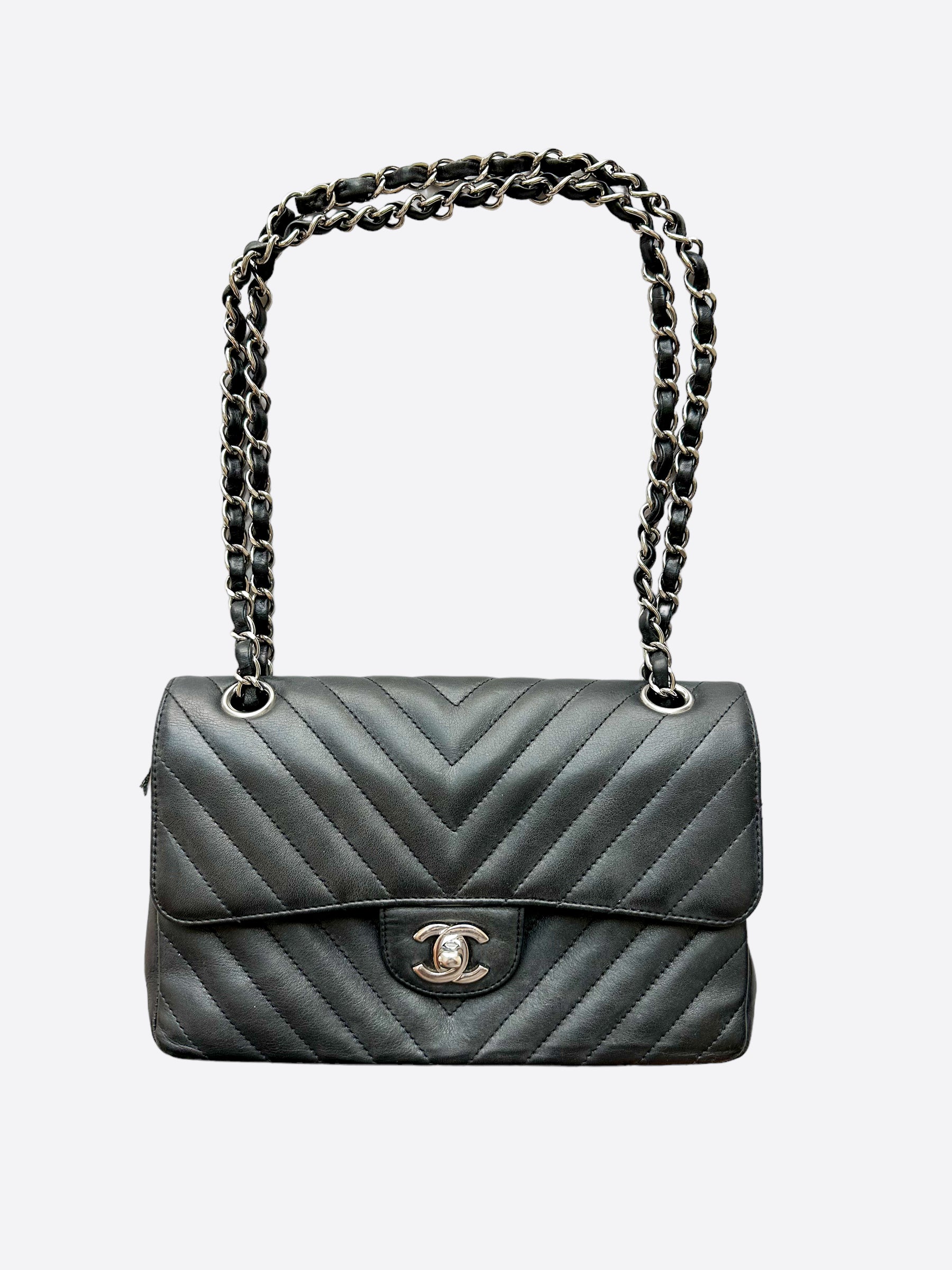 Chanel Black Lambskin Chevron Quilted Medium Double Flap Bag – Savonches