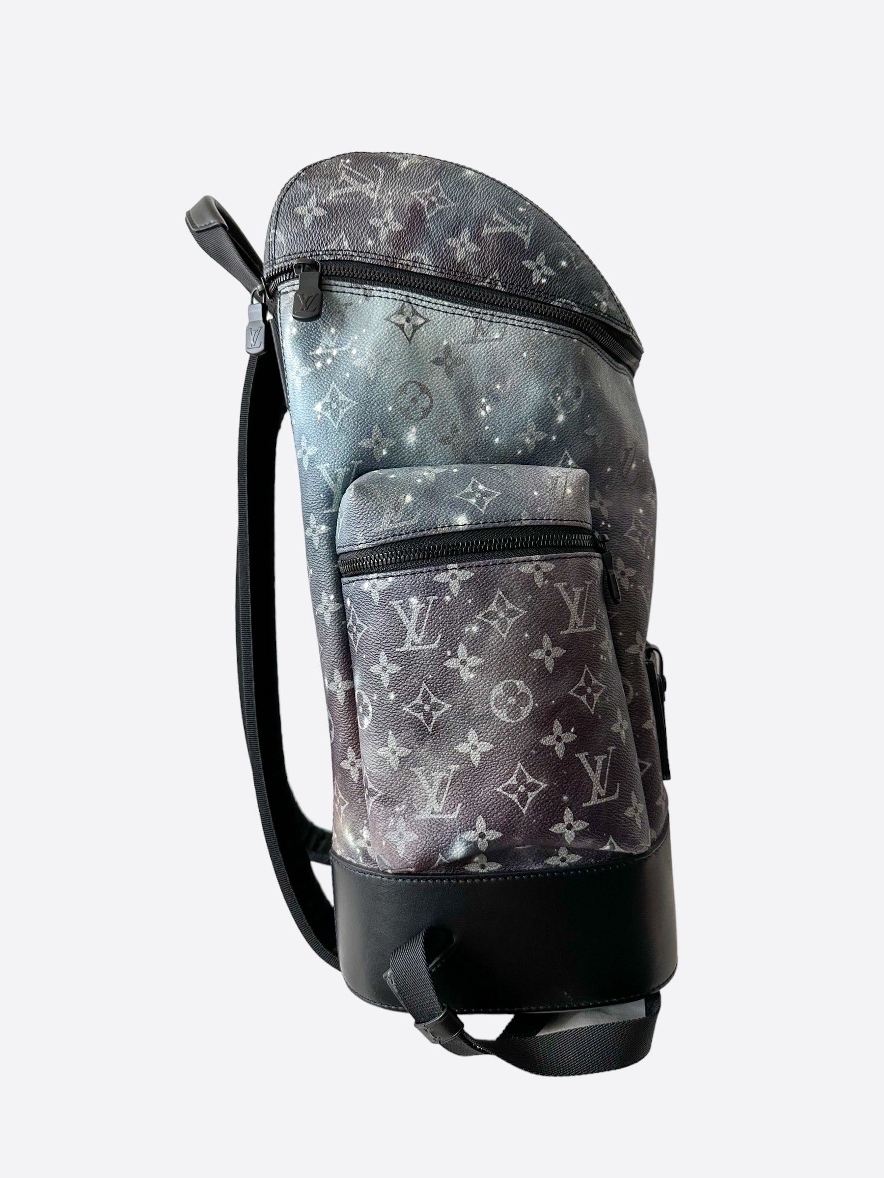 Louis Vuitton Black Monogram Taurillon Soft Trunk Backpack – Savonches