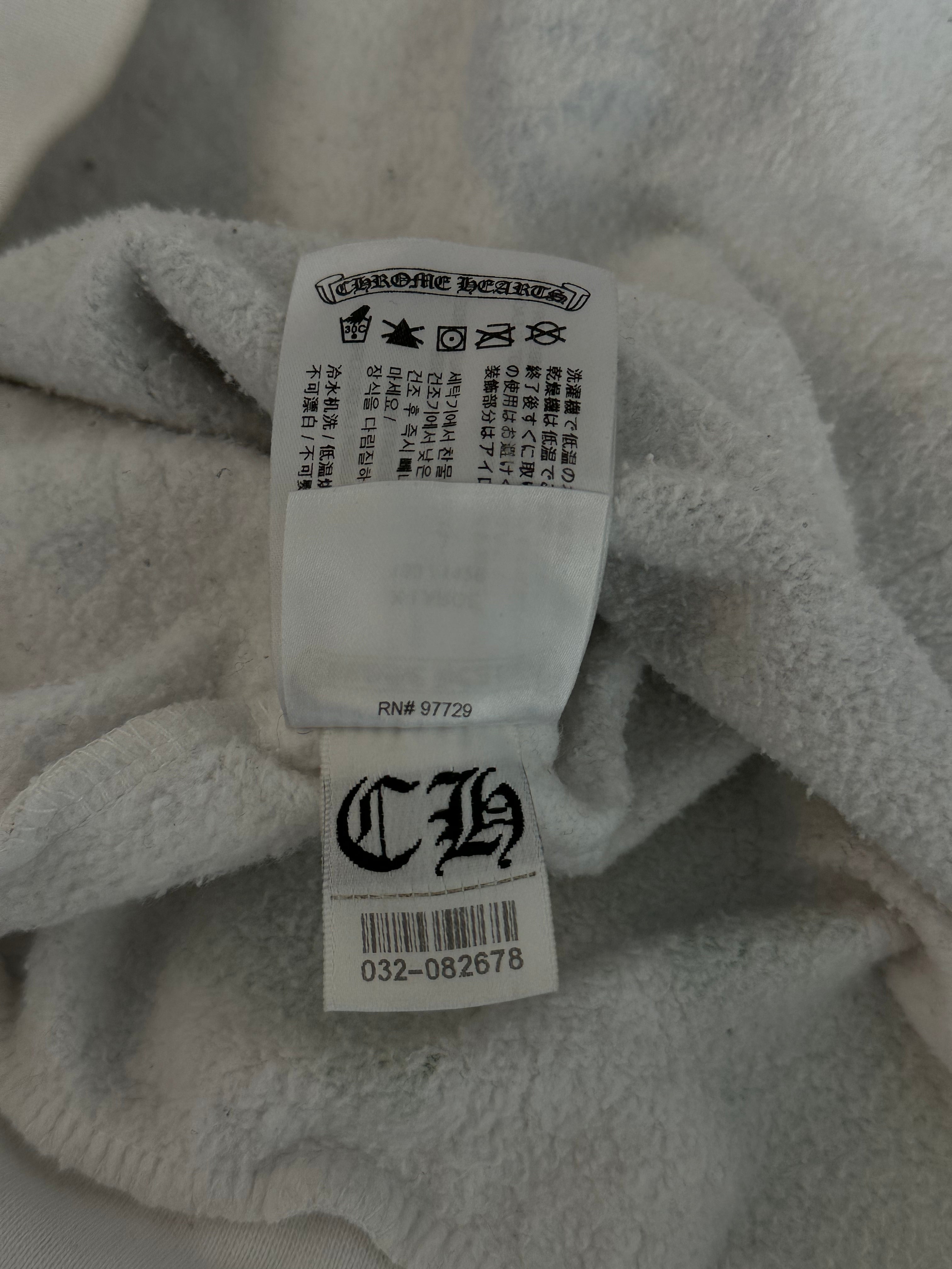 【Chrome Hearts】Stencil Hoodie★フーディ★White Chrome Hearts White Multicolor Stencil Hoodie – Savonches