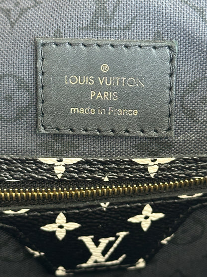 Louis Vuitton Cream & Red Crafty Monogram Neverfull MM