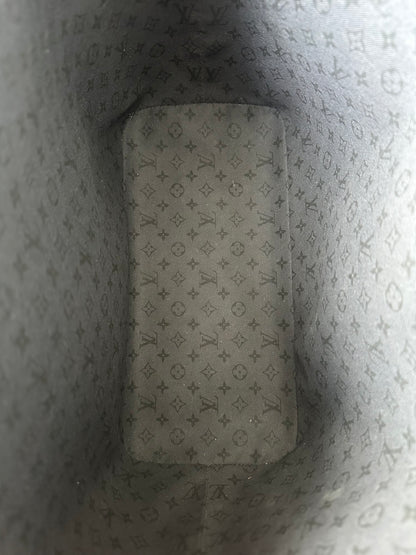 Louis Vuitton Cream & Red Crafty Monogram Neverfull MM