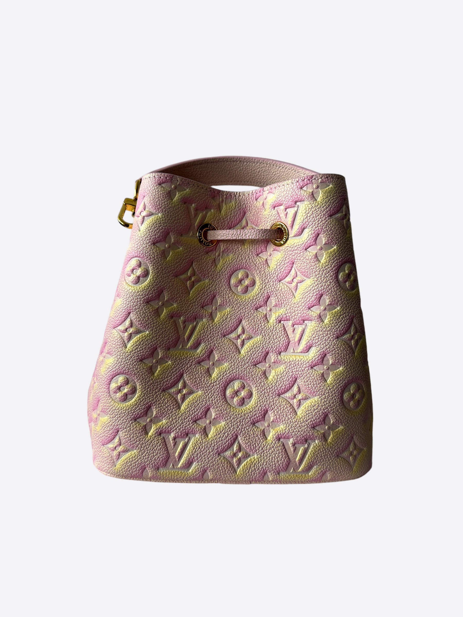 Louis Vuitton Stardust Pink Monogram NeoNoe – Savonches