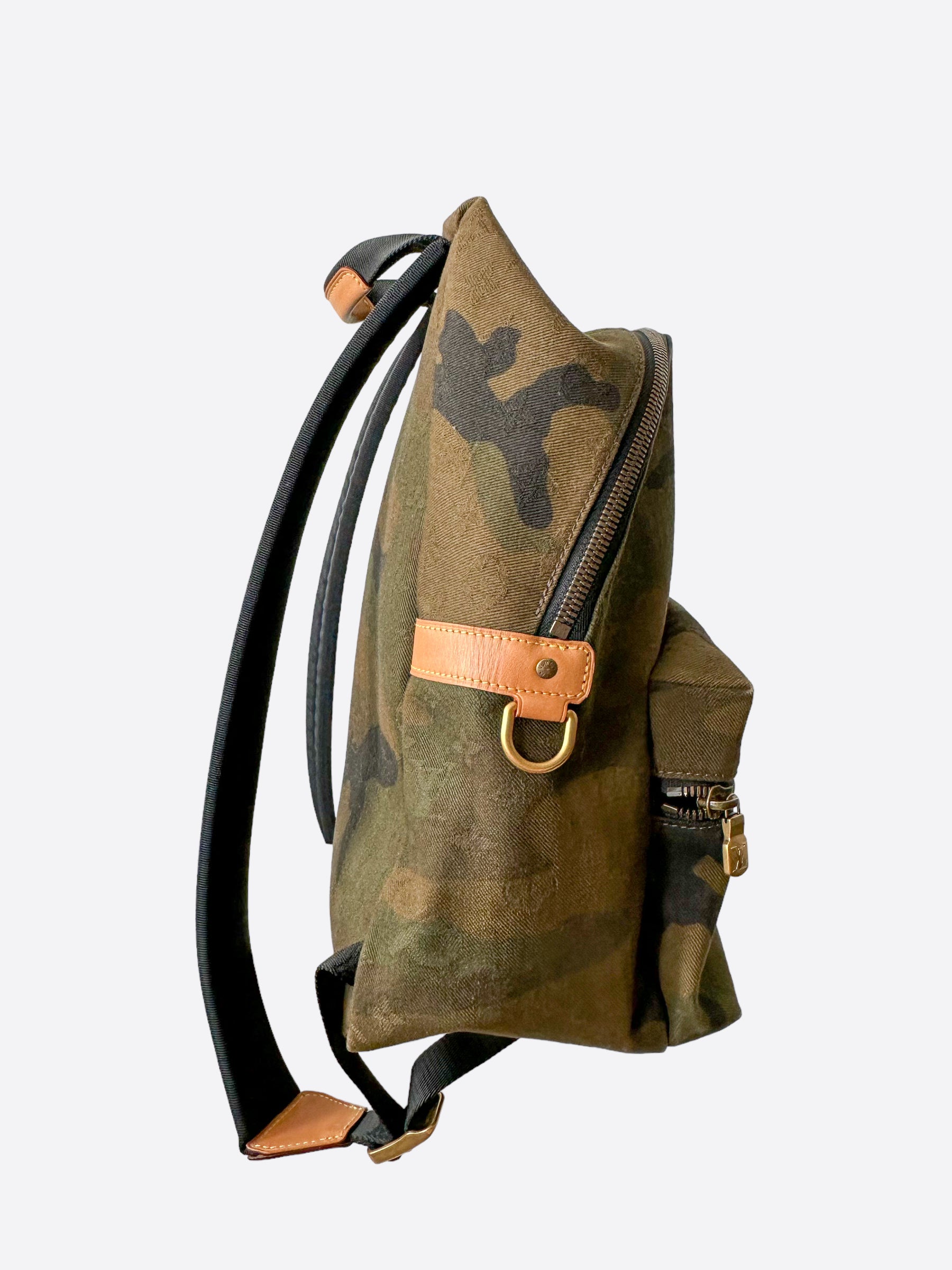 Camo louis 2024 vuitton backpack