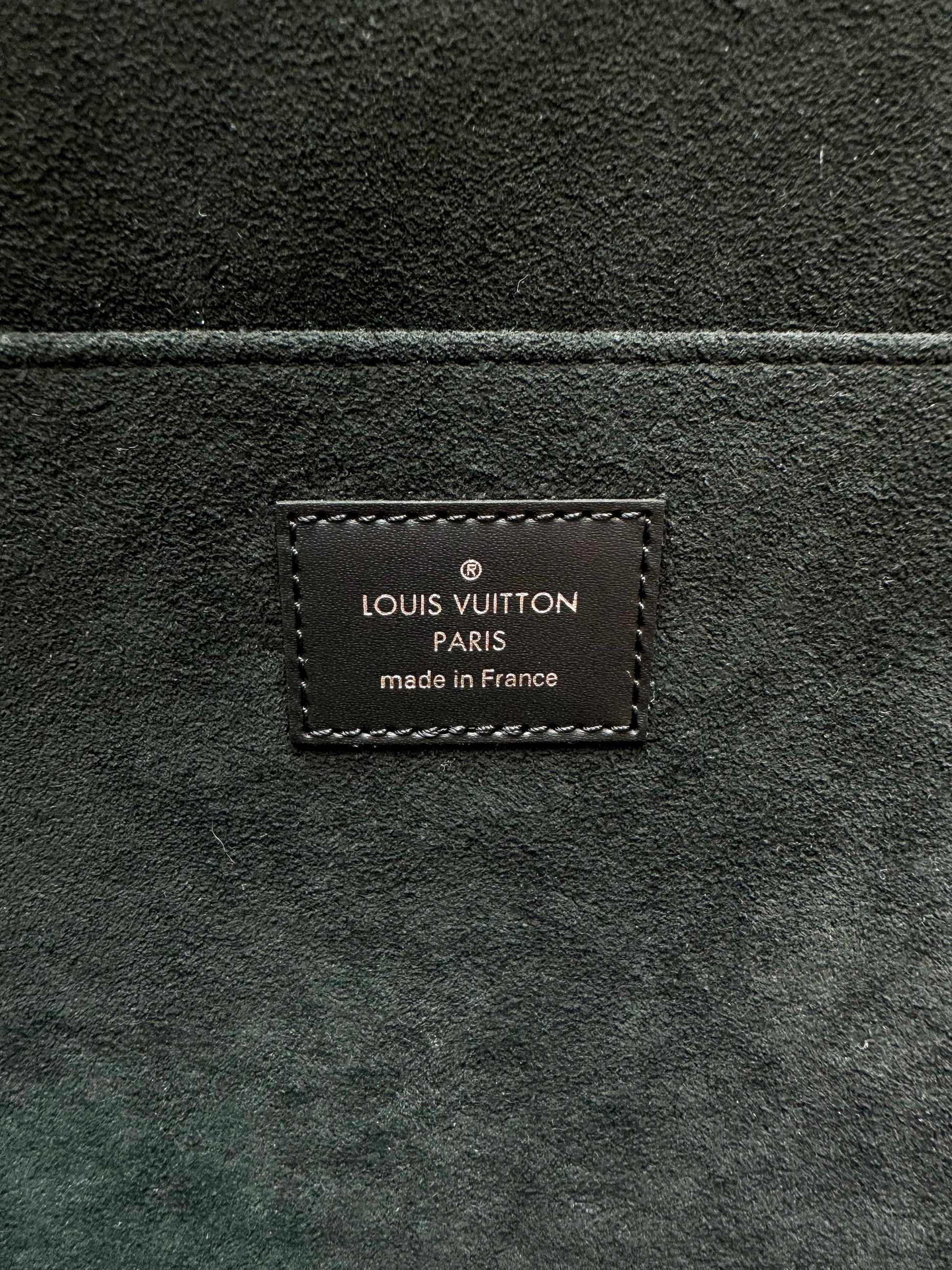Louis Vuitton x Supreme Pochette Jour Epi GM Black - US
