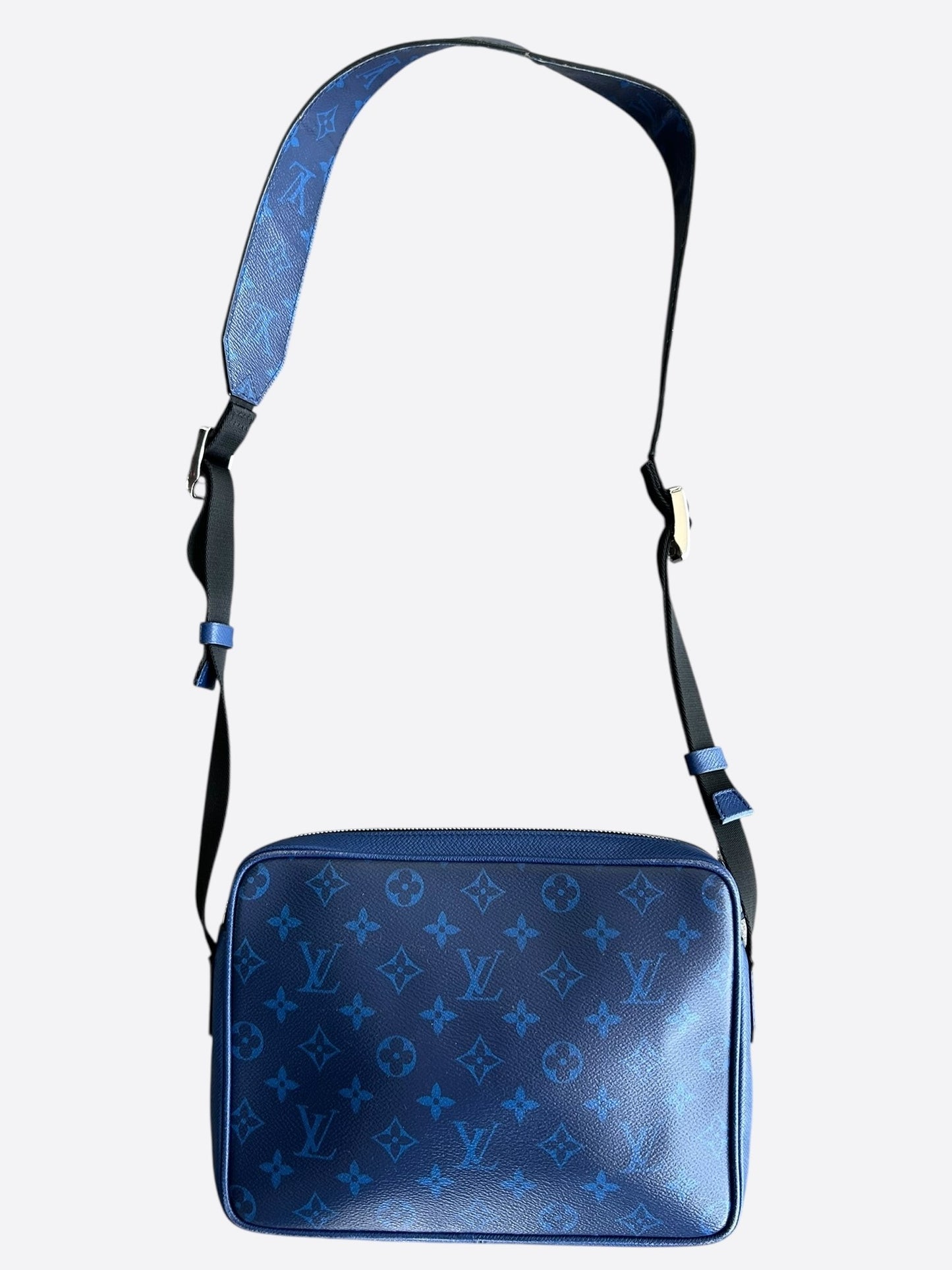 Louis Vuitton Blue Taigarama Monogram Outdoor Messenger Bag