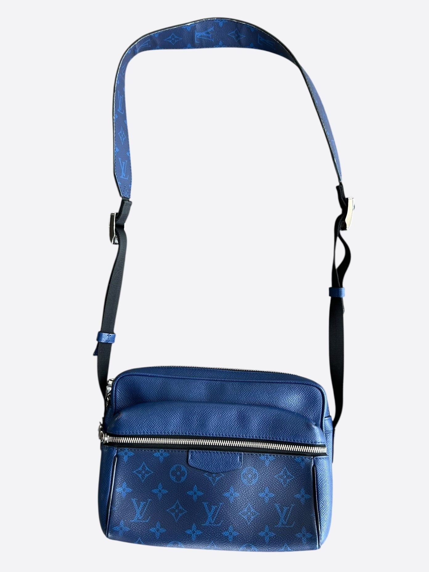 Louis Vuitton Blue Taigarama Monogram Outdoor Messenger Bag
