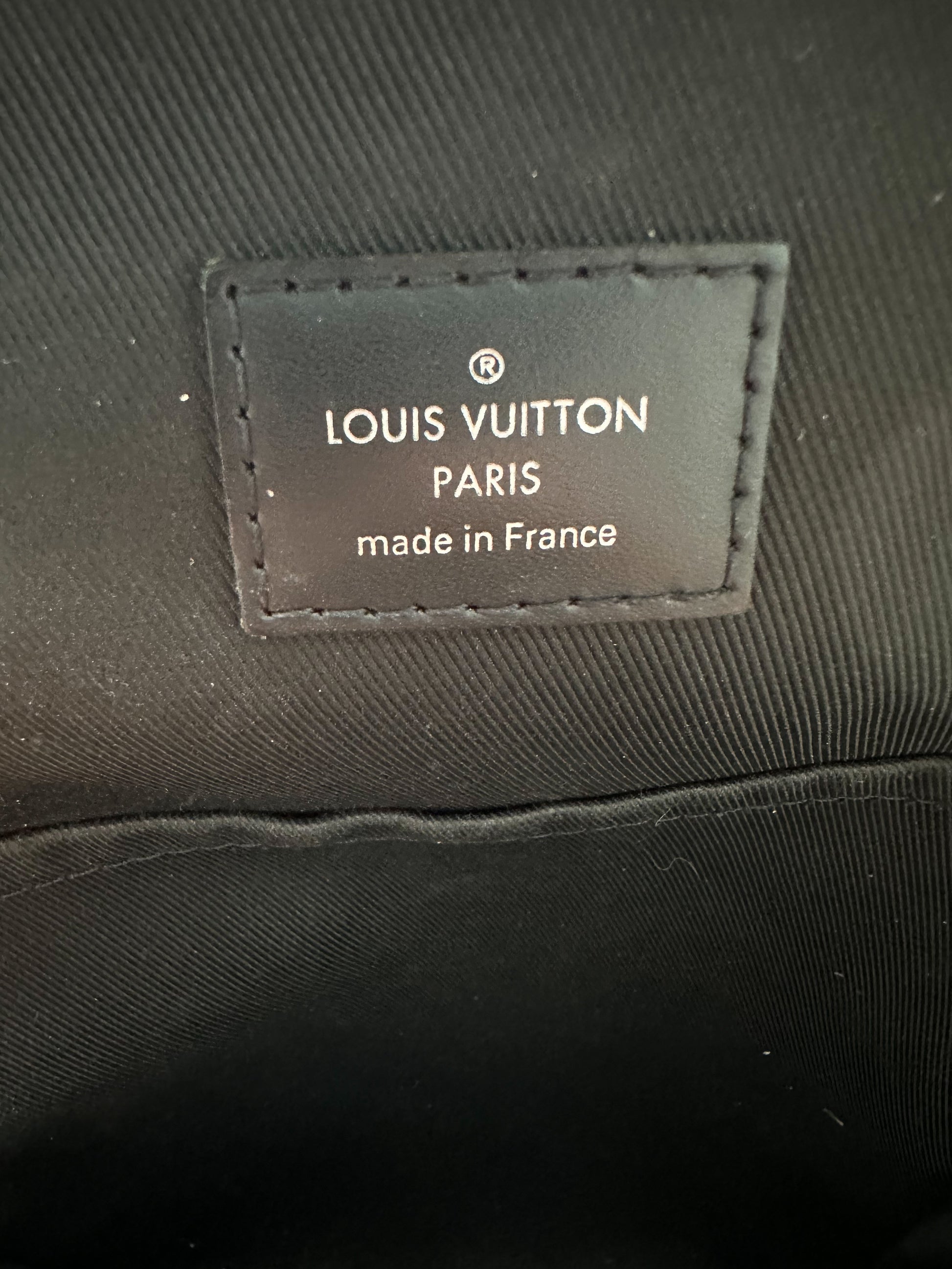 Louis Vuitton Avenue Sling Bag Alps Patches Damier Graphite - ShopStyle