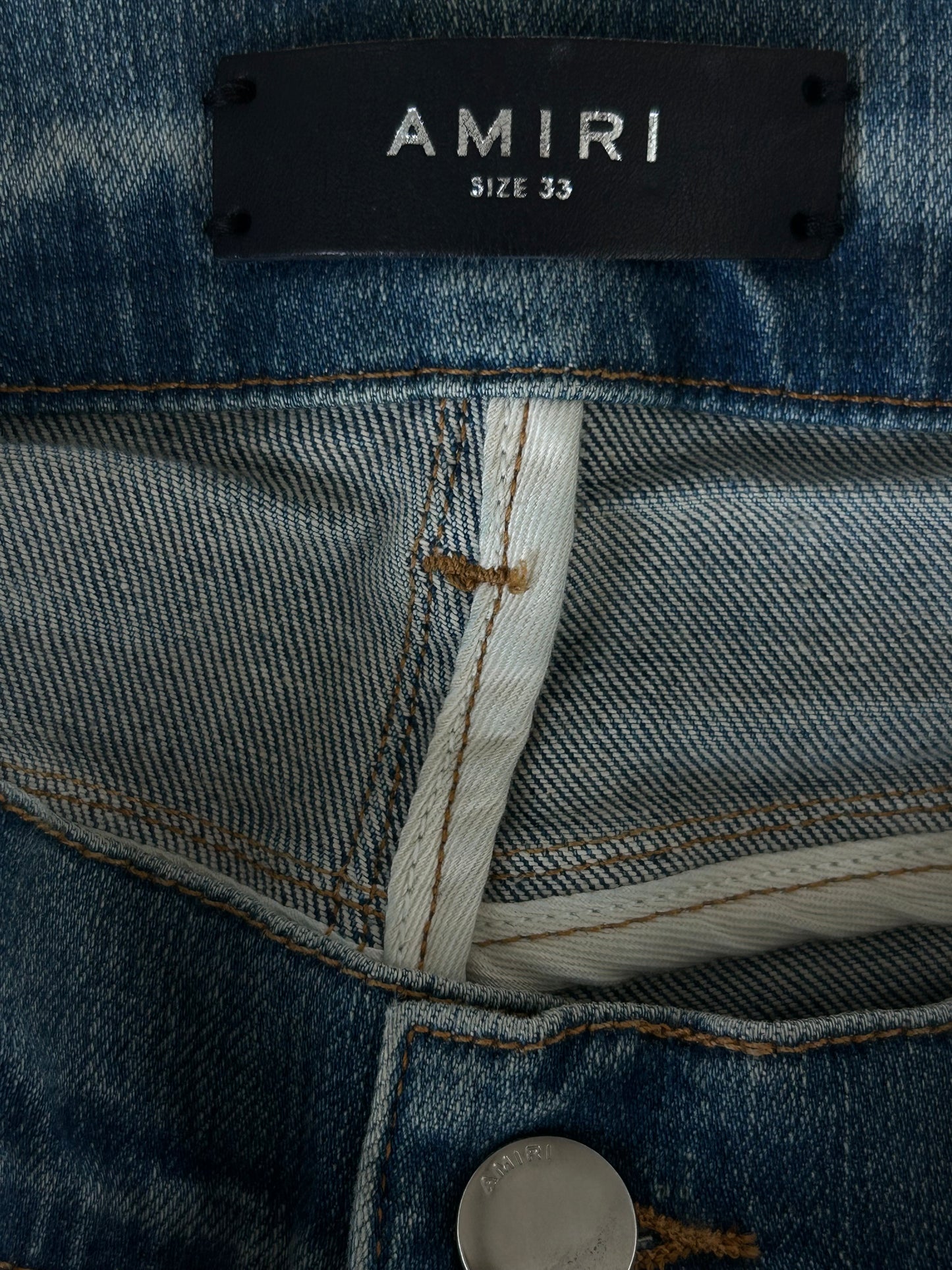 Amiri Clay Indigo & Black English Logo Distressed Jeans