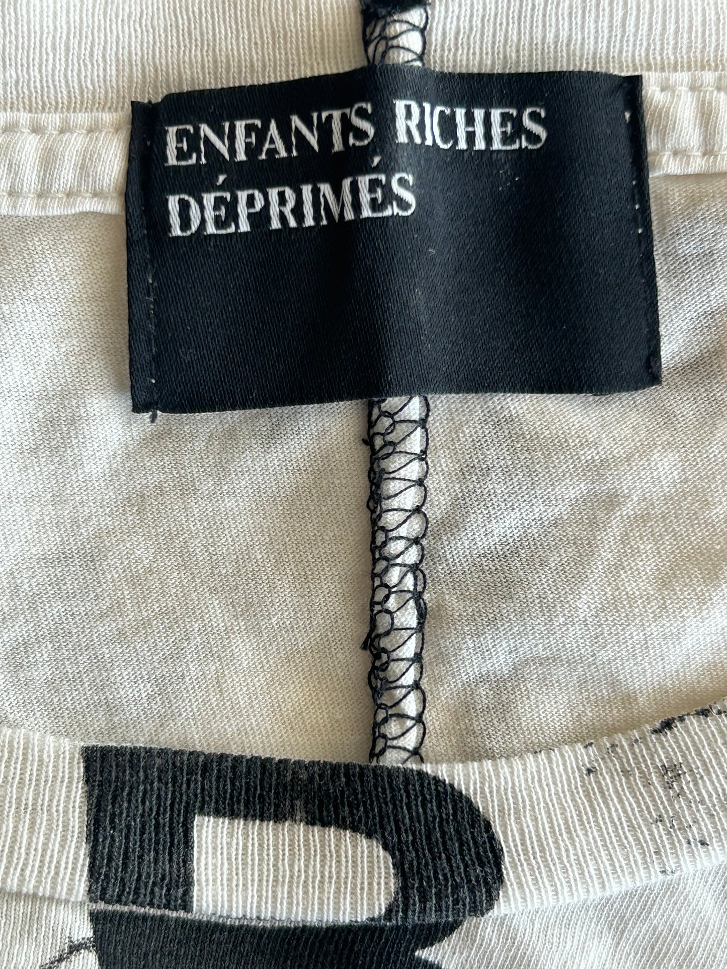 Enfants Riches Deprimes White & Black Katholisches Toothbrush T-Shirt