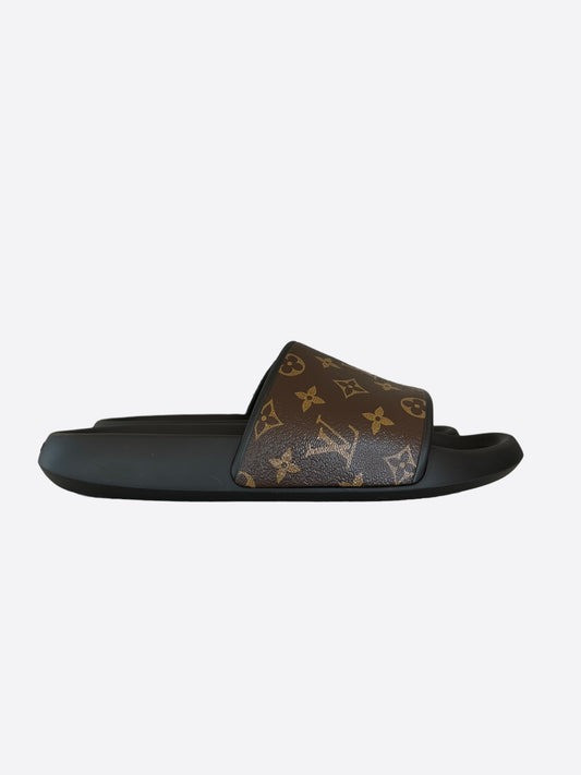 Louis Vuitton Brown Monogram Waterfront Mule