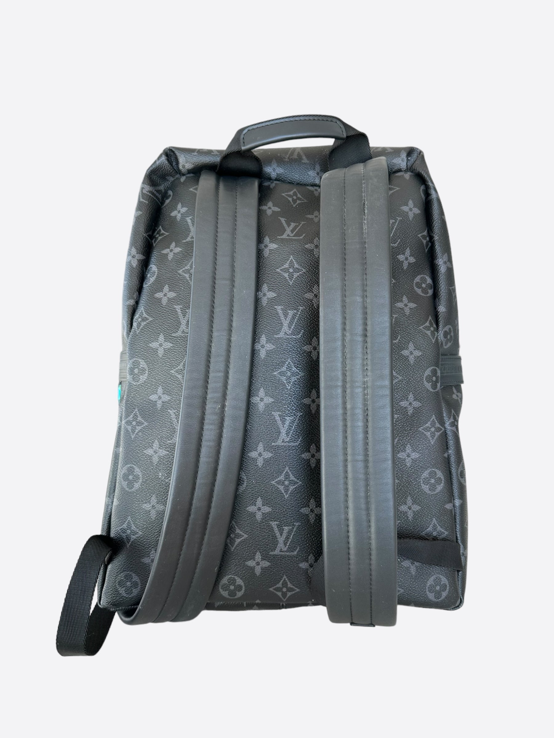 louis vuitton apollo fragment backpack Louis Vuitton Fragment Monogram Eclipse Reflective Apollo Backpack