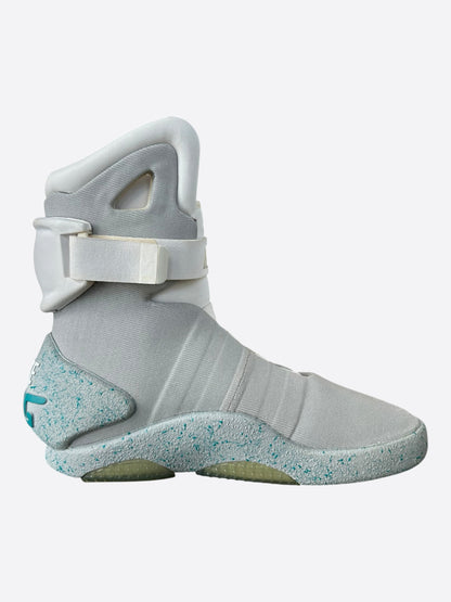 Nike 'Back To The Future' Air Mag