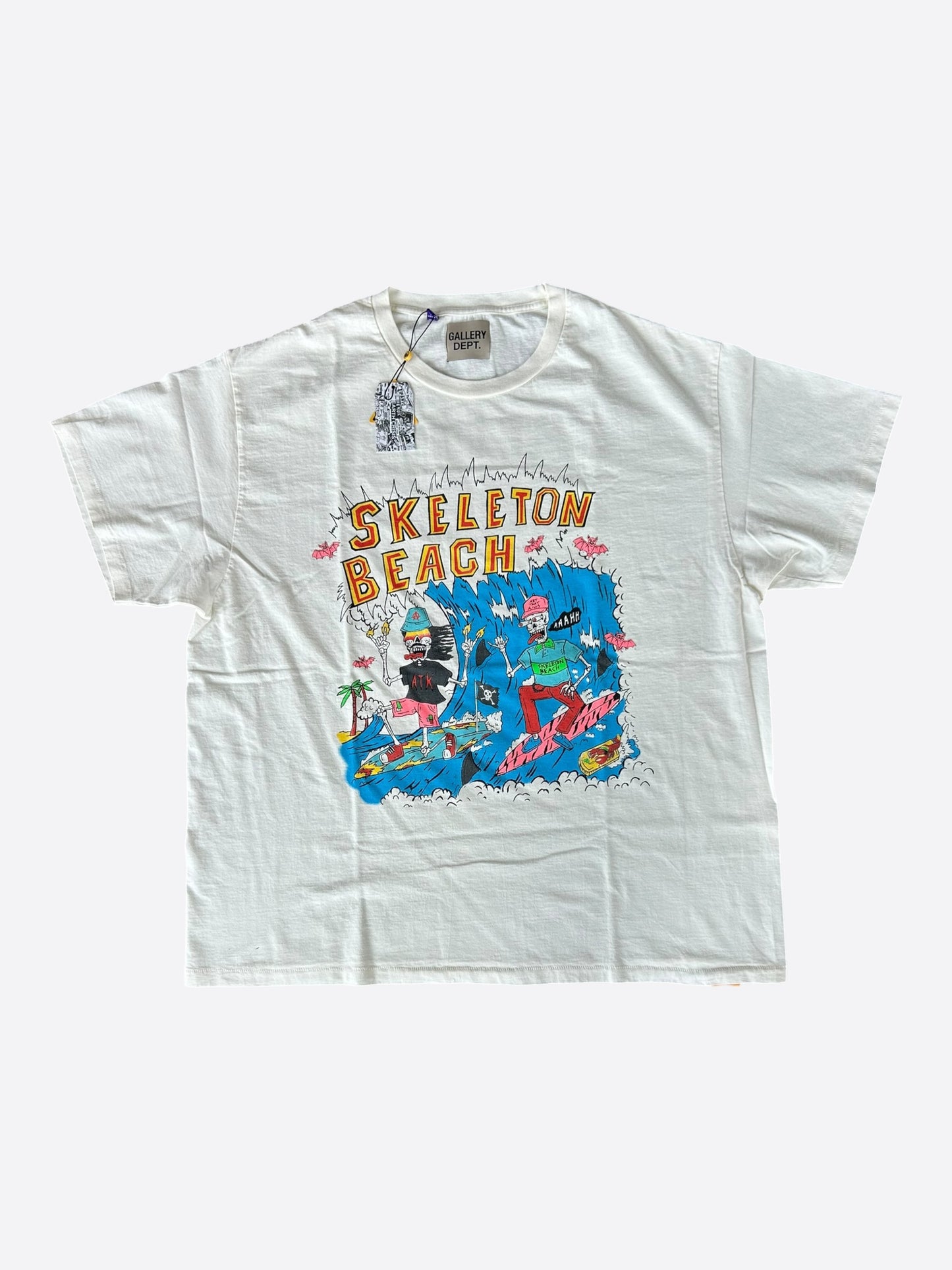 Gallery Dept Antique White Skeleton Beach Surf Glitter Logo T-Shirt