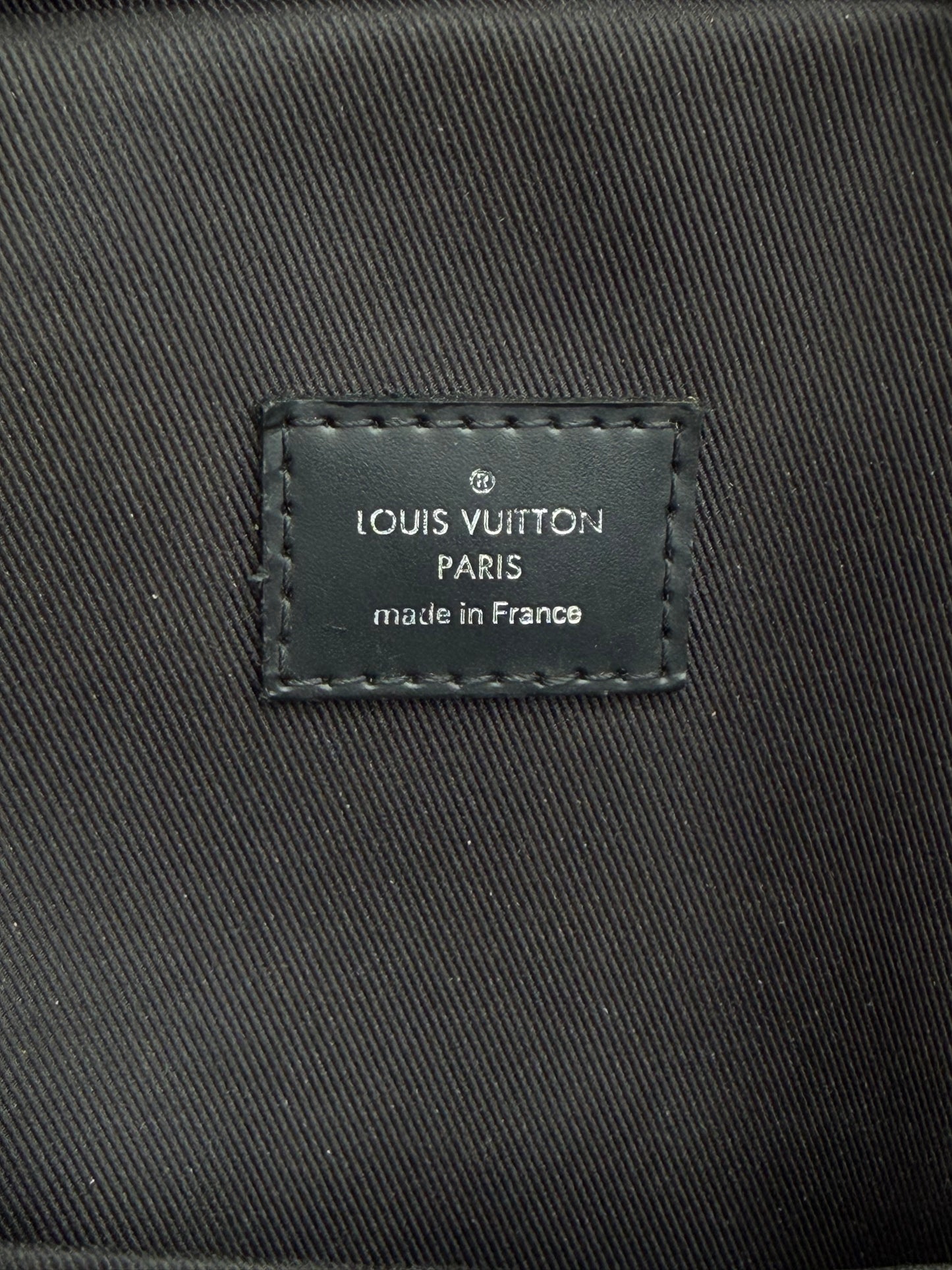 Louis Vuitton Damier Graphite Avenue Sling Bag