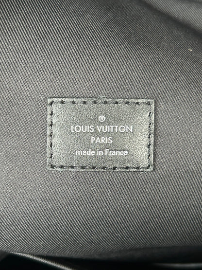 Louis Vuitton Graffiti Monogram Eclipse Discovery Backpack