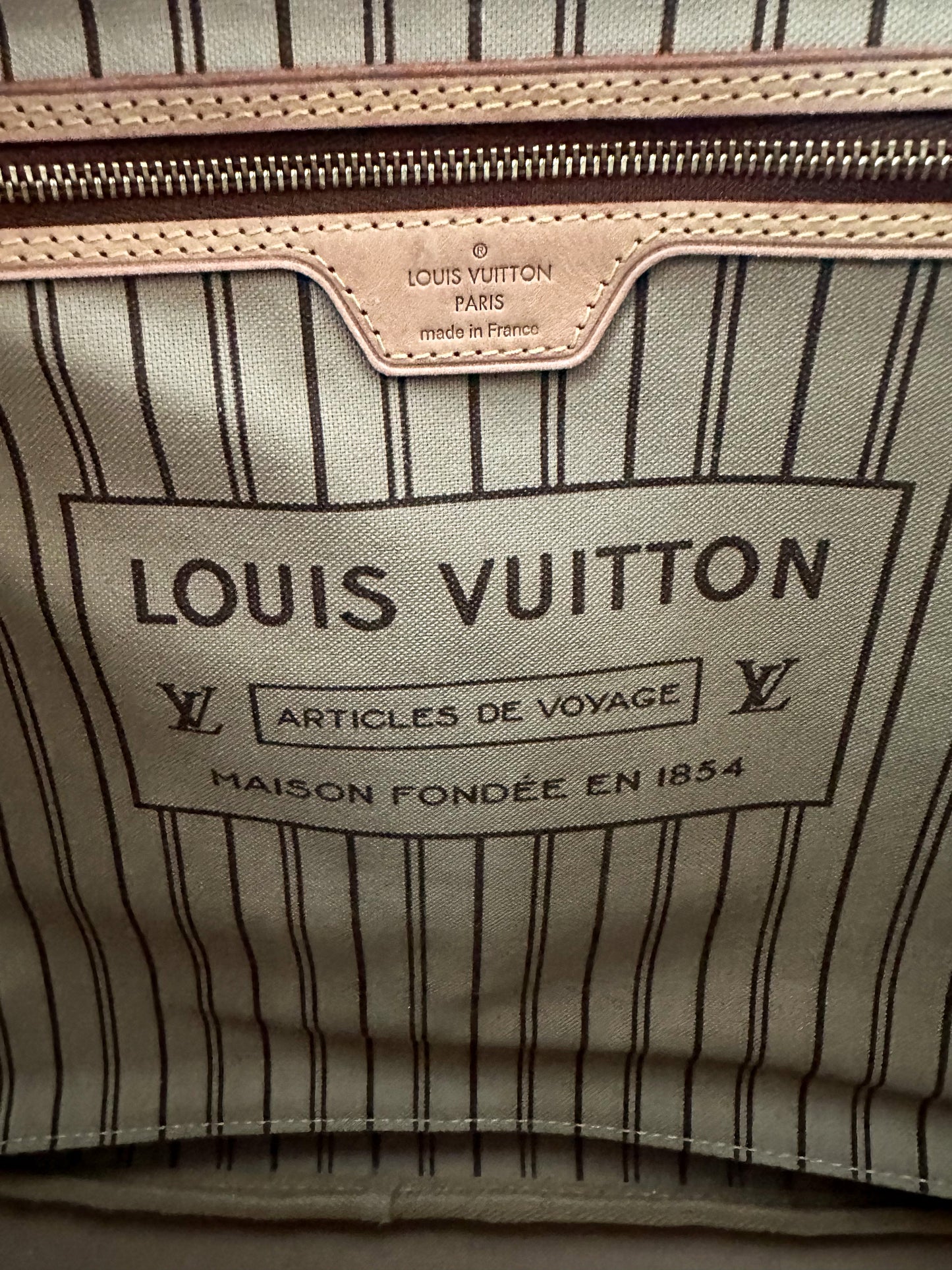 Louis Vuitton Brown Monogram Neverfull GM