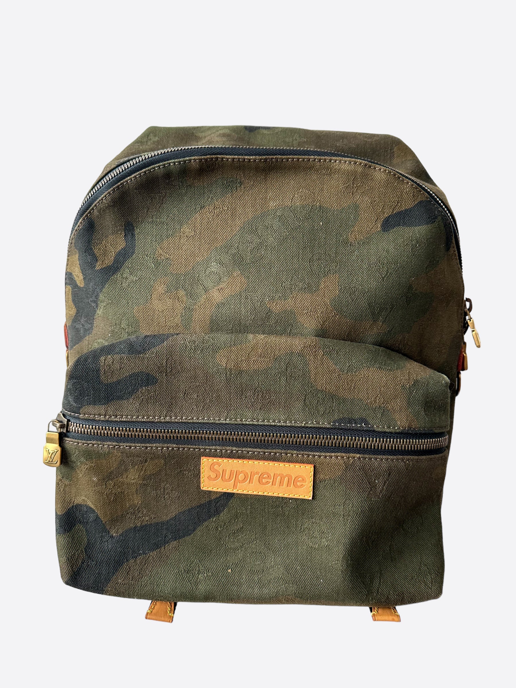 Louis Vuitton Supreme Camo Monogram Apollo Backpack Louis Vuitton Supreme Camo Monogram Apollo Backpack