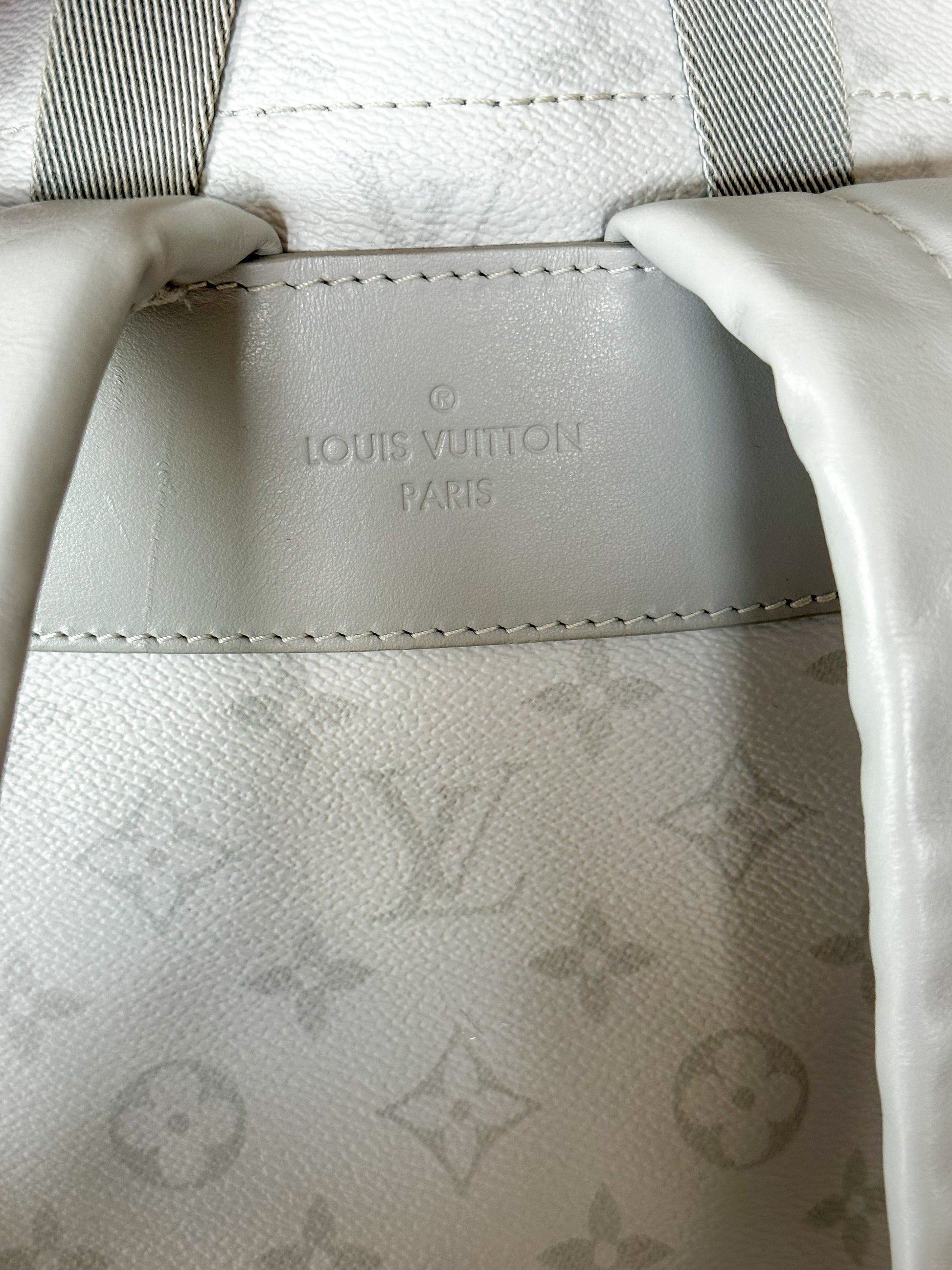 Louis Vuitton White Monogram Story Chalk Backpack – Savonches