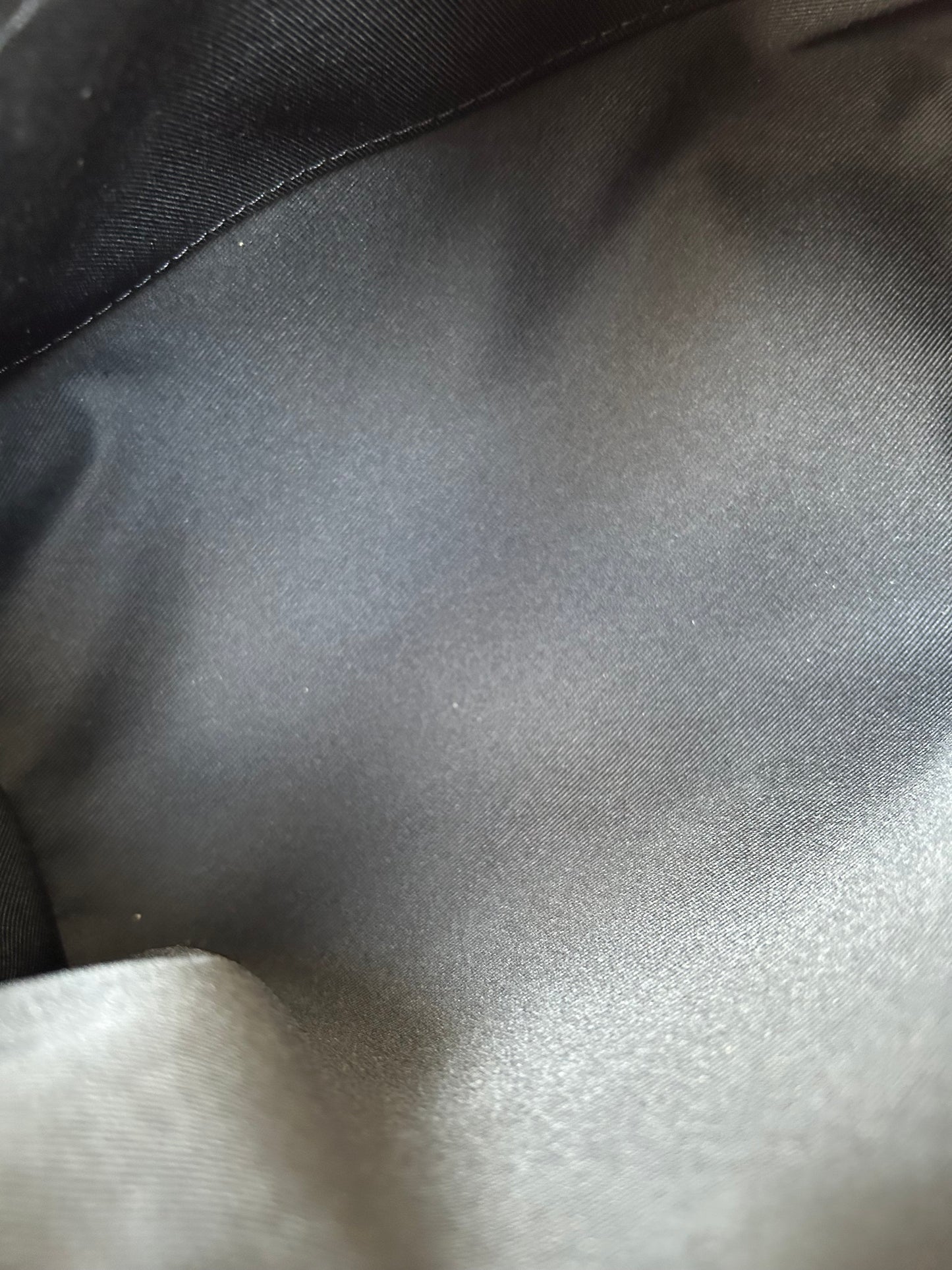 Louis Vuitton Black Taurillon Monogram Keepall 25