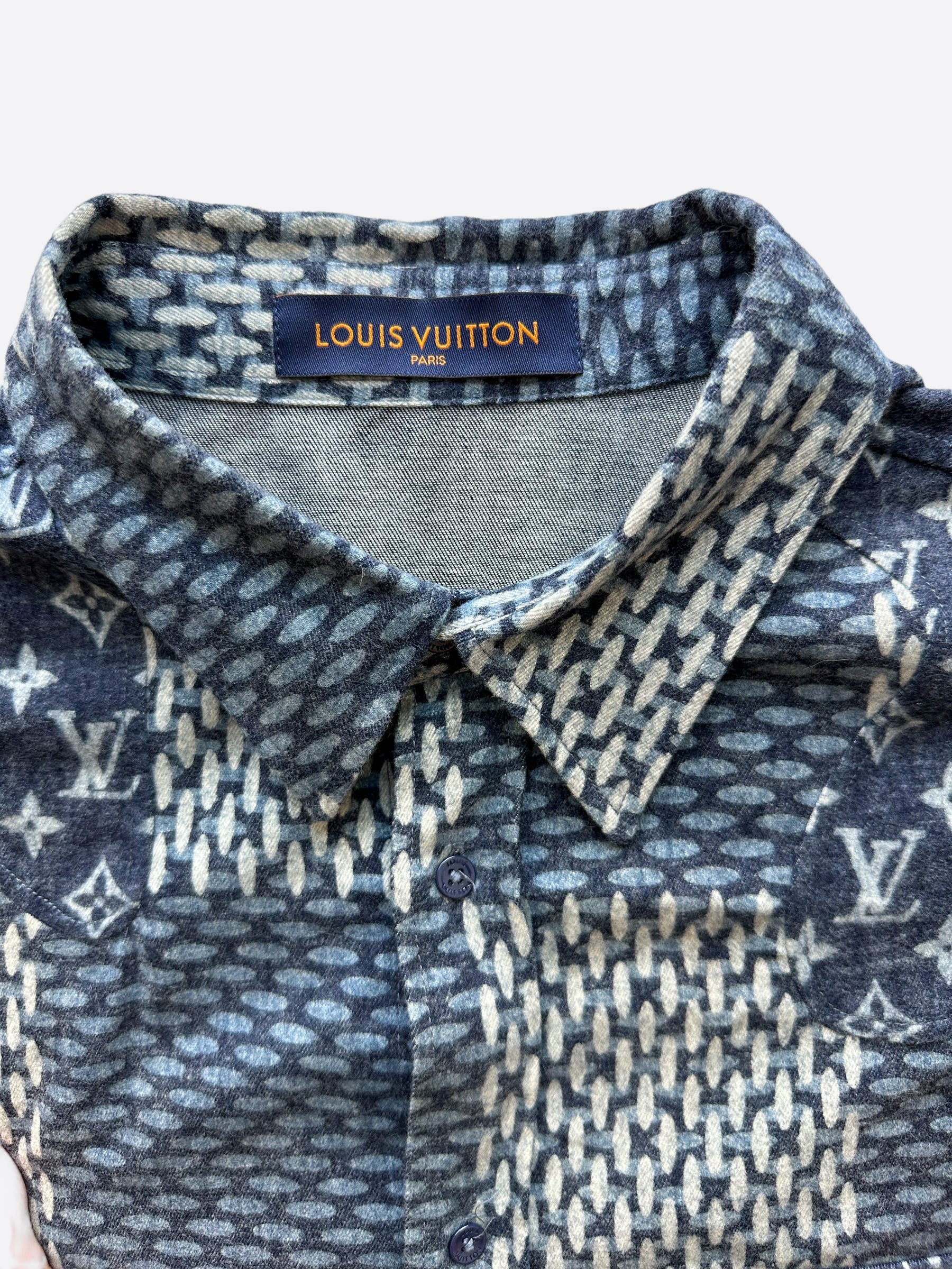 LOUIS VUITTON Size S Gray and Black Damier Cotton Button Up Long Sleeve  Shirt at 1stDibs
