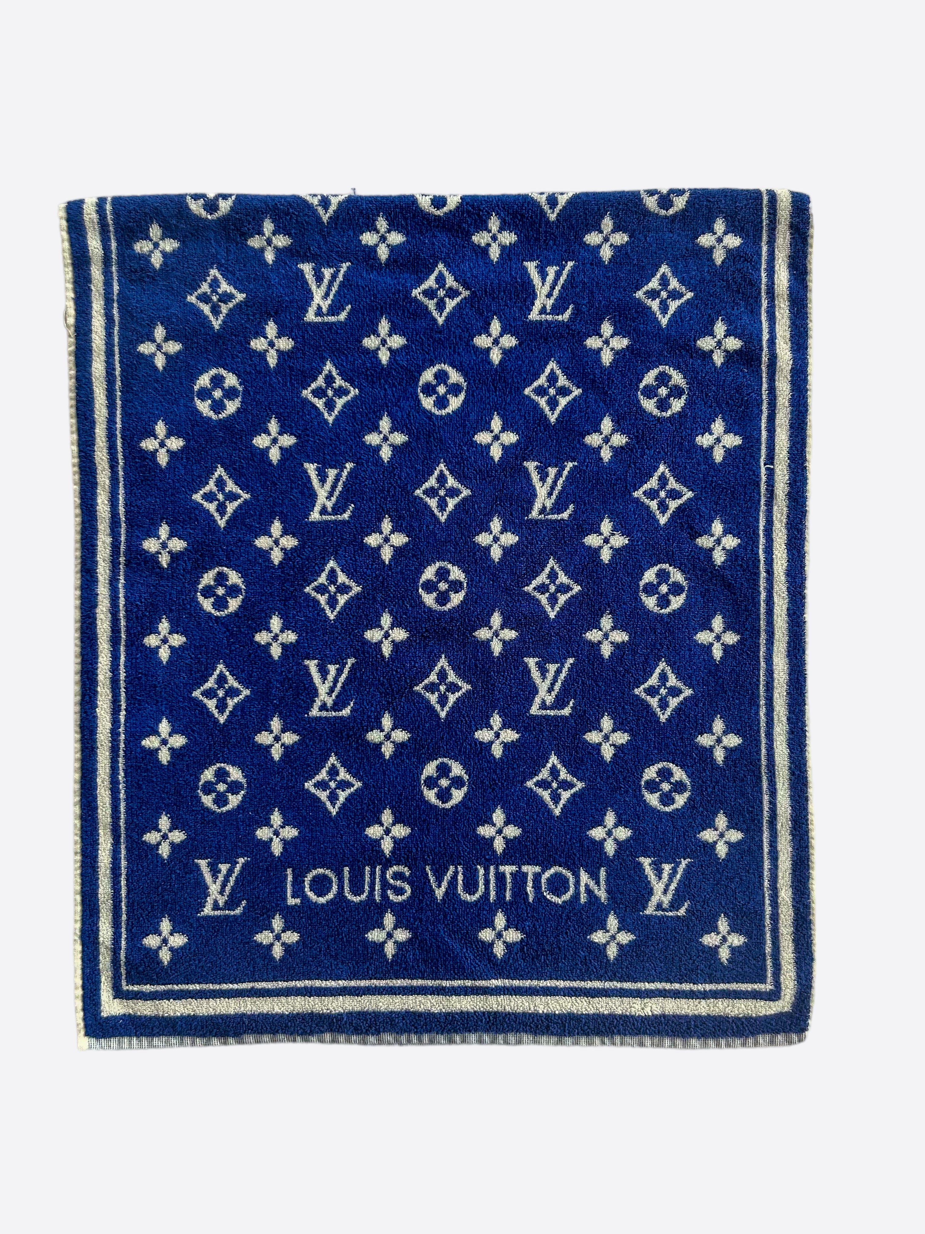 Louis vuitton towel discount price