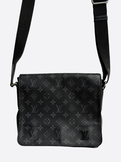 Louis Vuitton Monogram Eclipse District Messenger