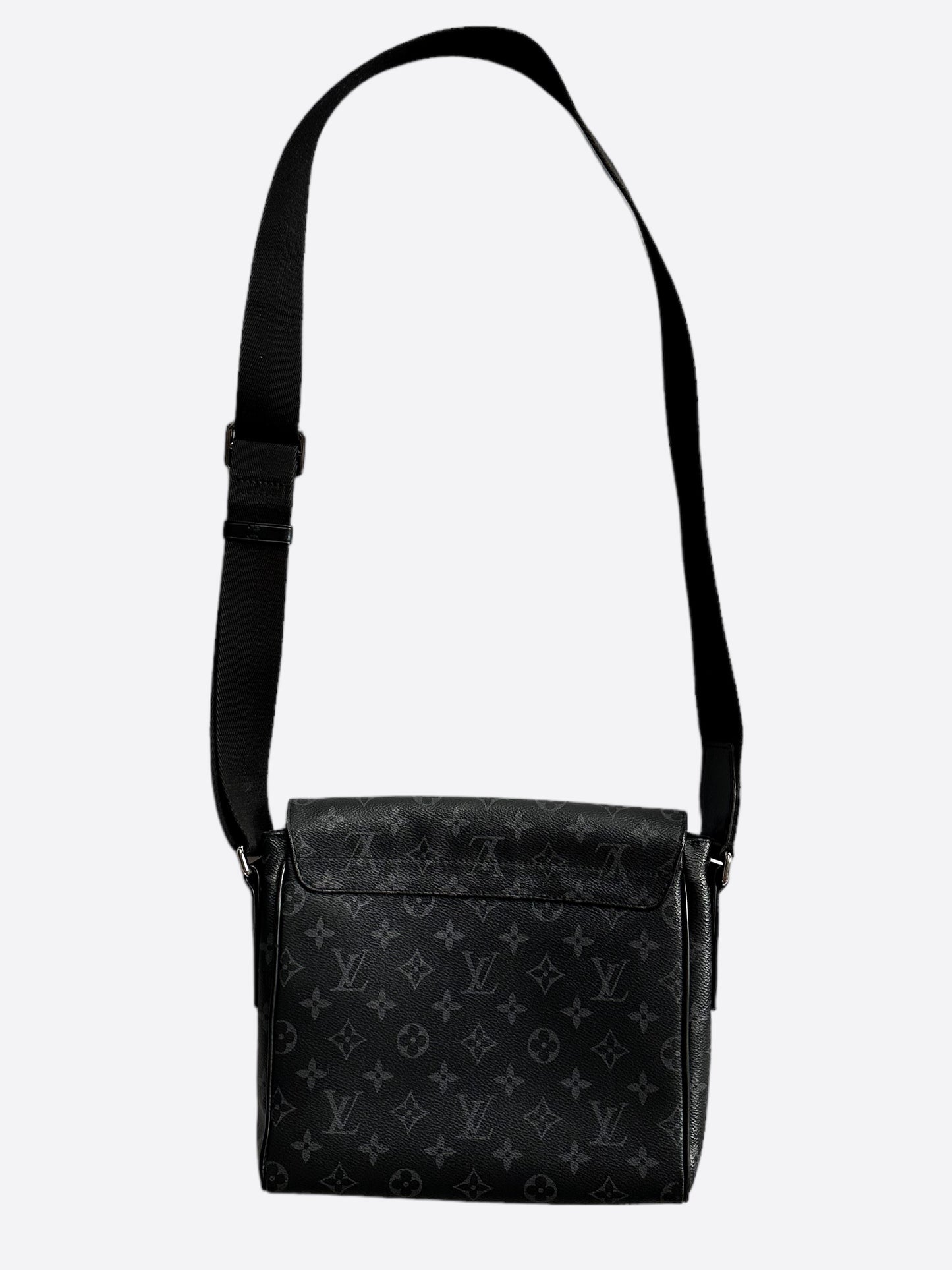 Louis Vuitton Monogram Eclipse District Messenger