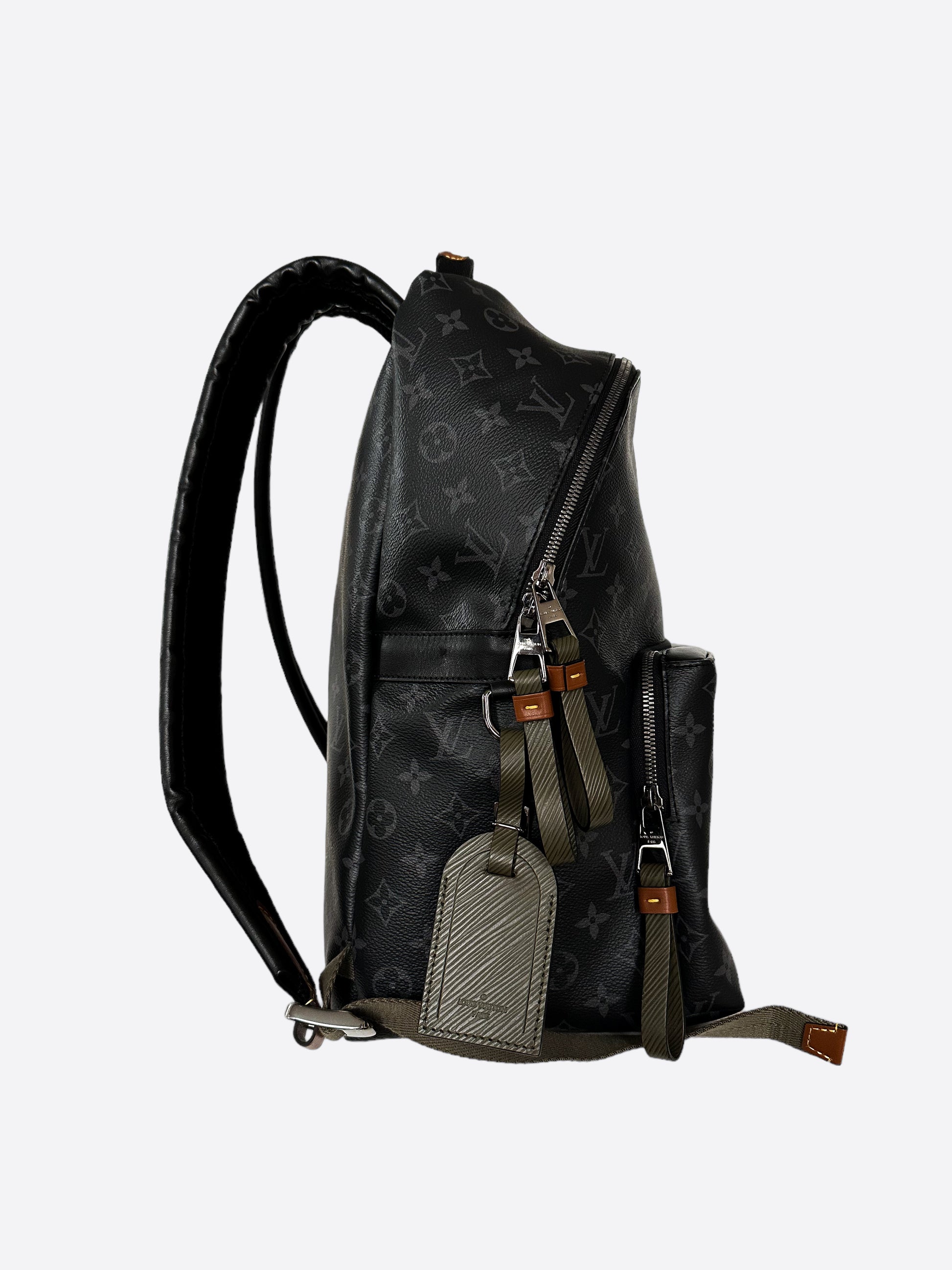 Louis Vuitton Monogram Eclipse Gaston Discovery Backpack – Savonches Louis Vuitton Monogram Eclipse Gaston Discovery Backpack – Savonches