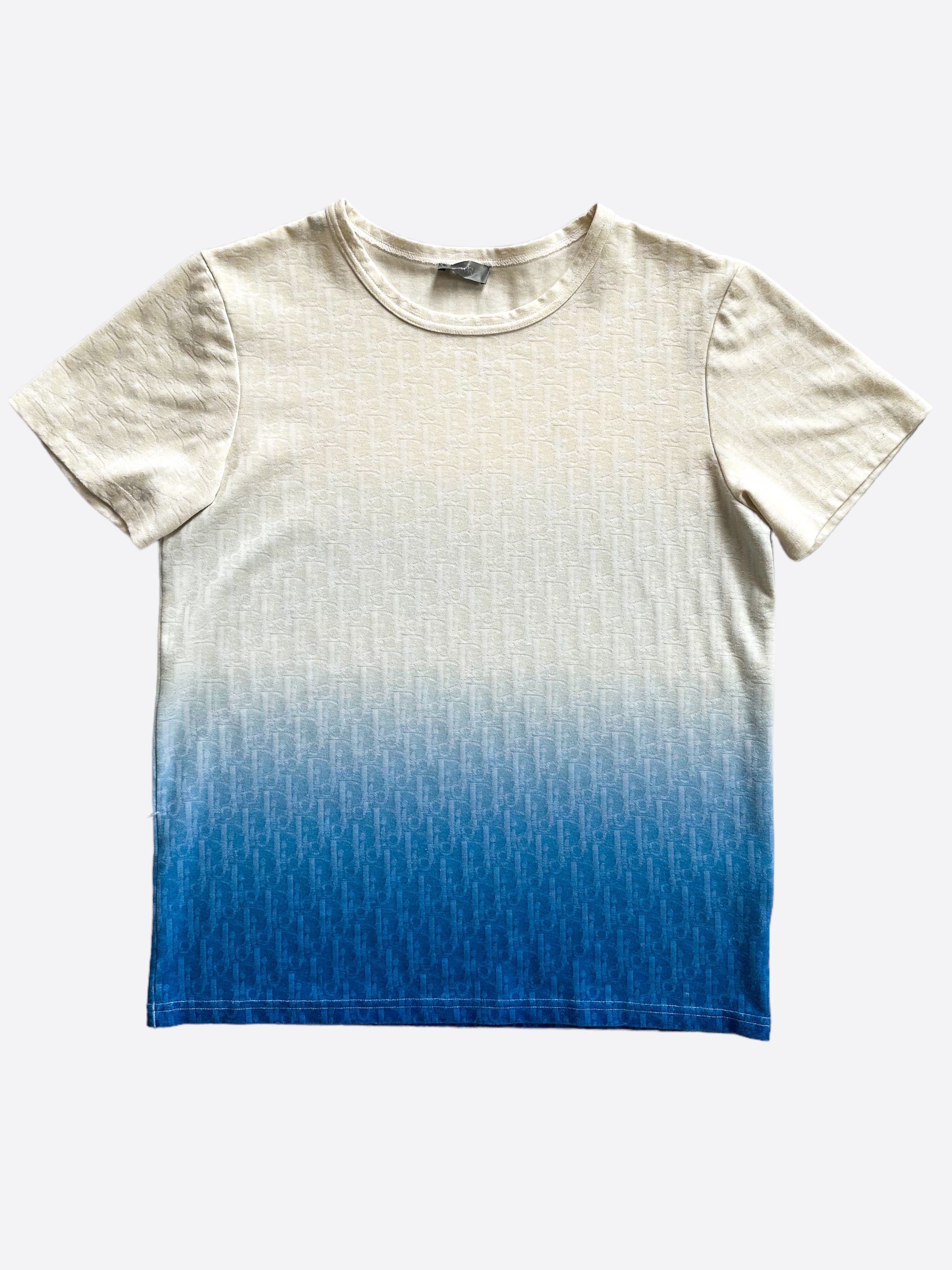 Gradient sales blue shirt