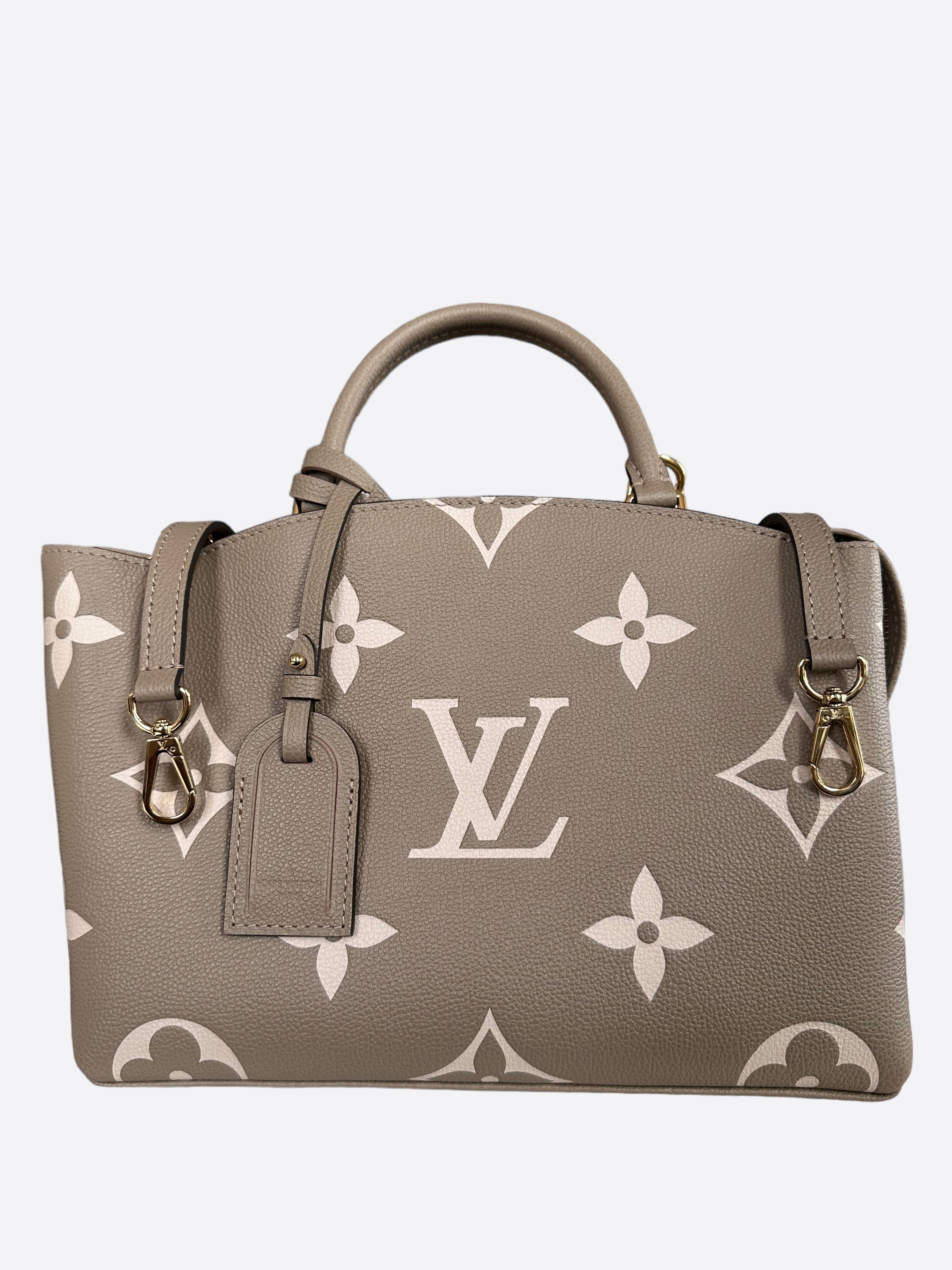 Louis Vuitton Dove & Cream Monogram Empreinte Petit Palais - OS / Beige