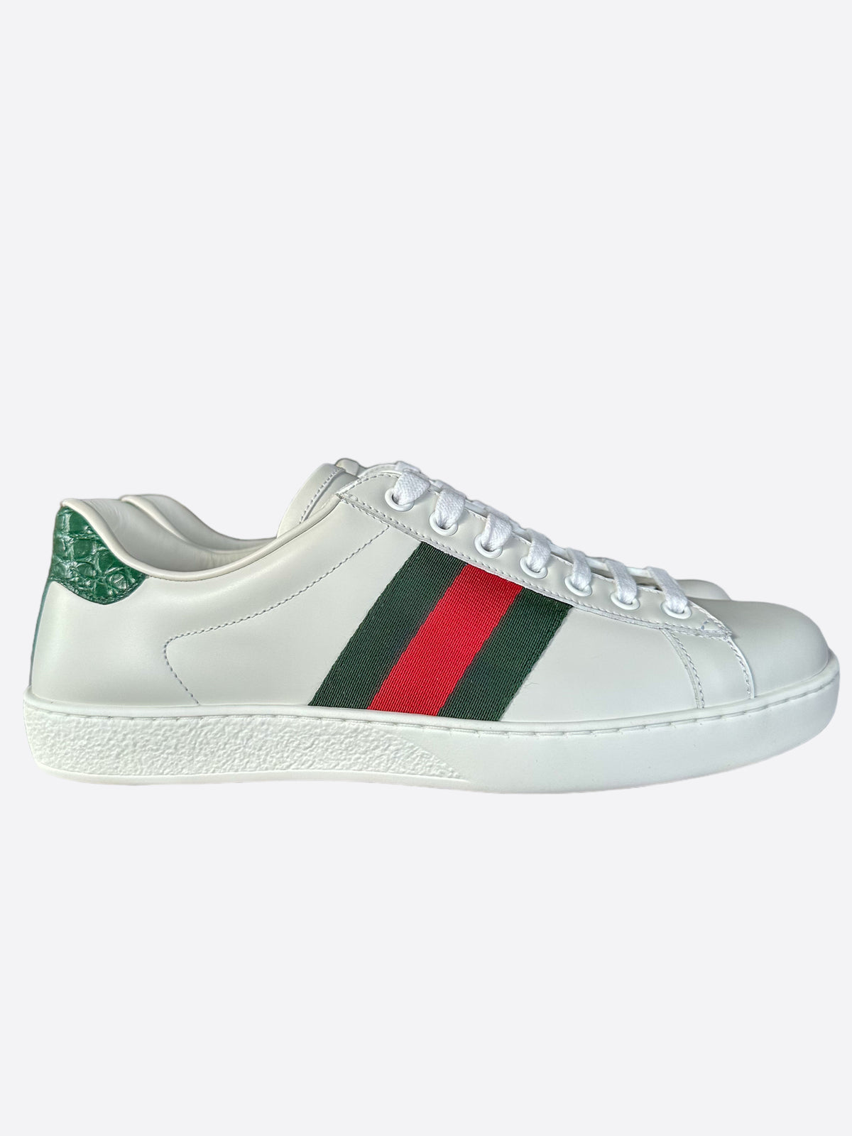 GUCCI Size 10 White Green & Red Leather Ribbon Low Top  Gucci White Sneakers with Red and Green Stripes display picture 1