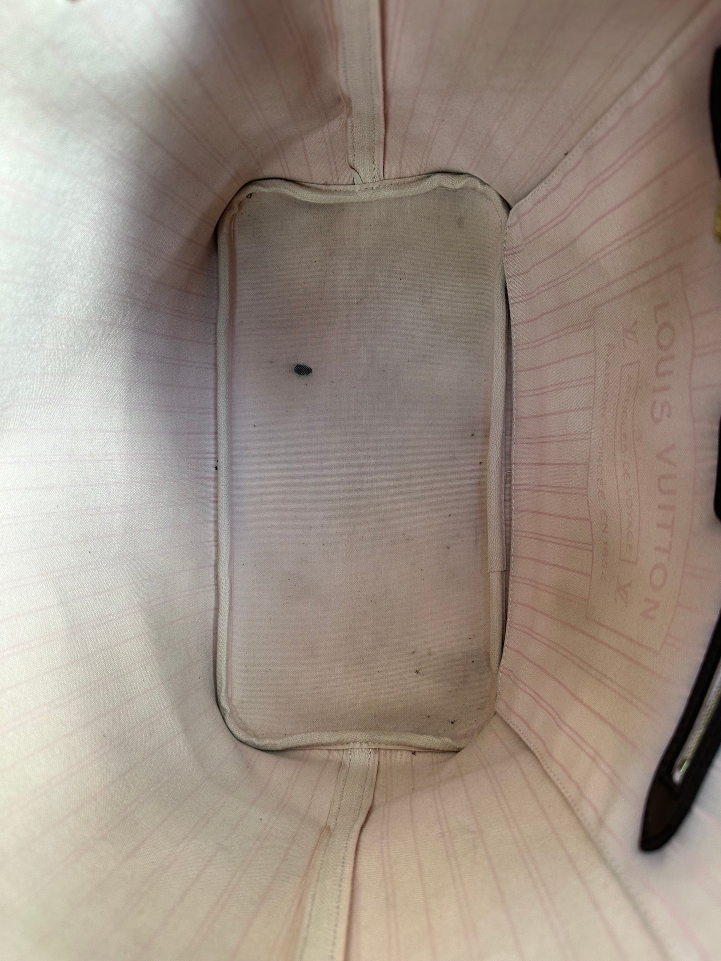 Louis Vuitton Damier Ebene Neverfull MM