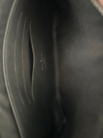 Louis Vuitton Black Eclipse Monogram Discovery Pochette PM