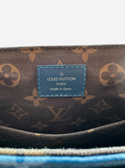 Louis Vuitton Blue Monogram District Messenger