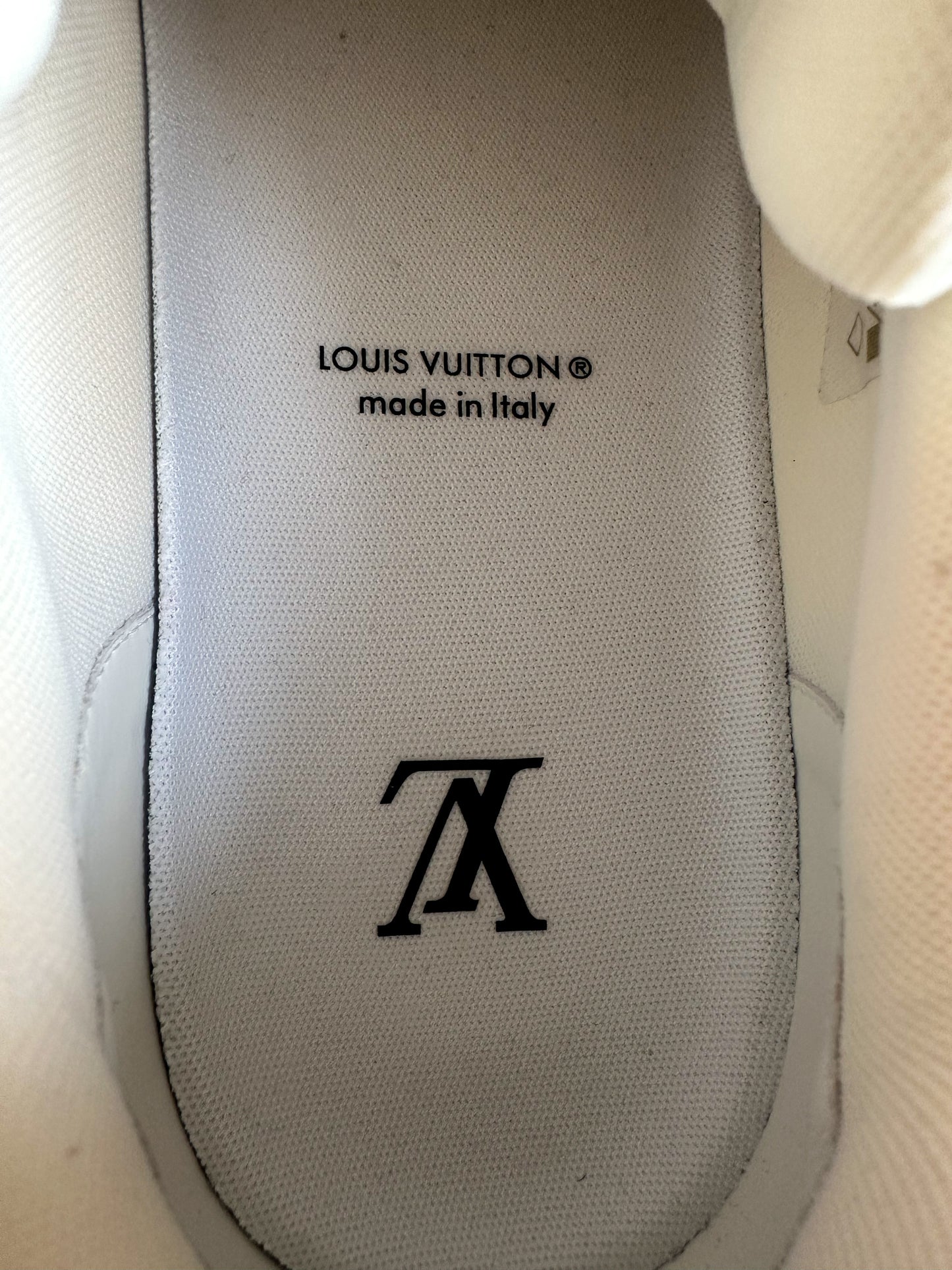 Louis Vuitton Black & White Comic Trainers – Savonches