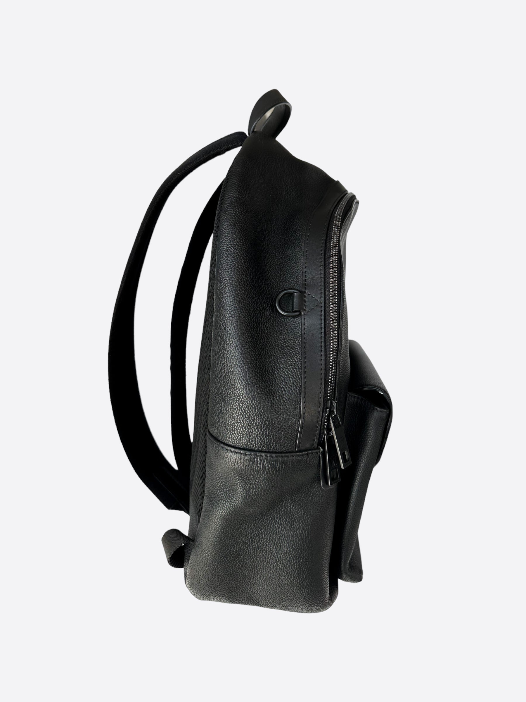 Louis Vuitton Aerogram Takeoff Messenger Bag Leather Black