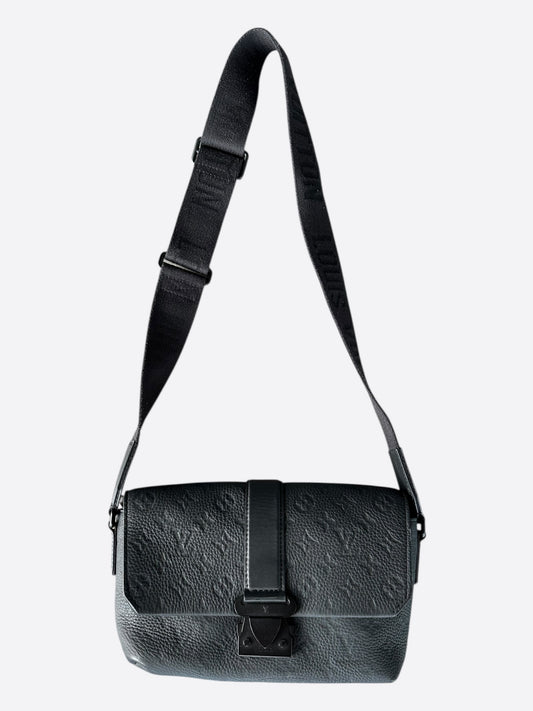 Louis Vuitton Black Taurillon Monogram S-Cape Messenger Bag
