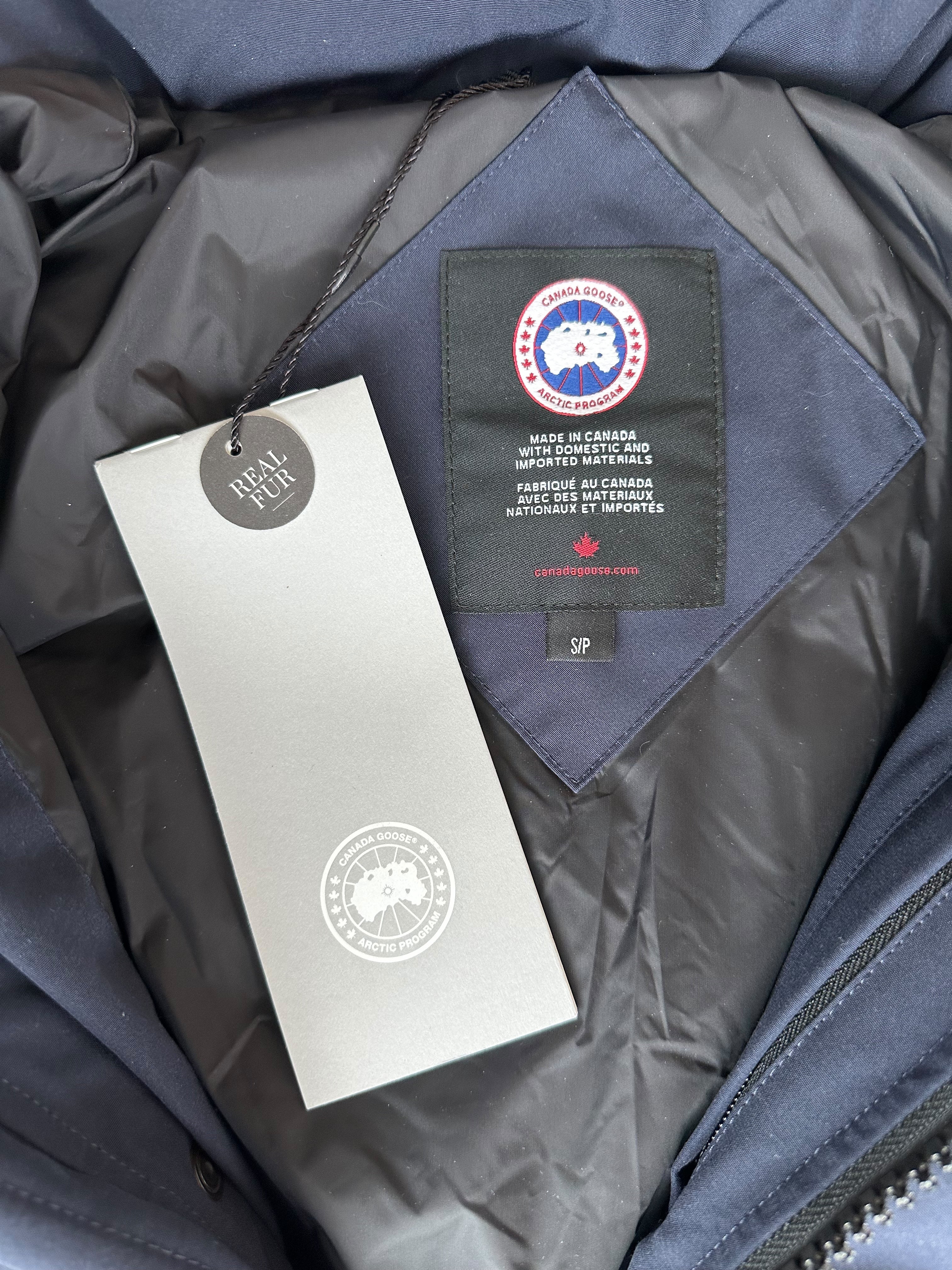 Canada goose wyndham admiral blue best sale